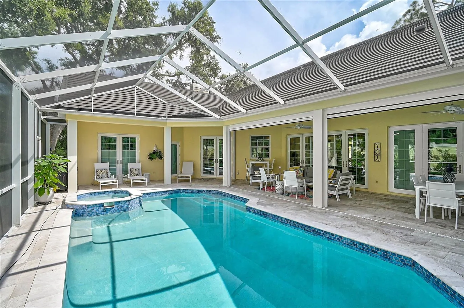 140 SUGAR MILL DR