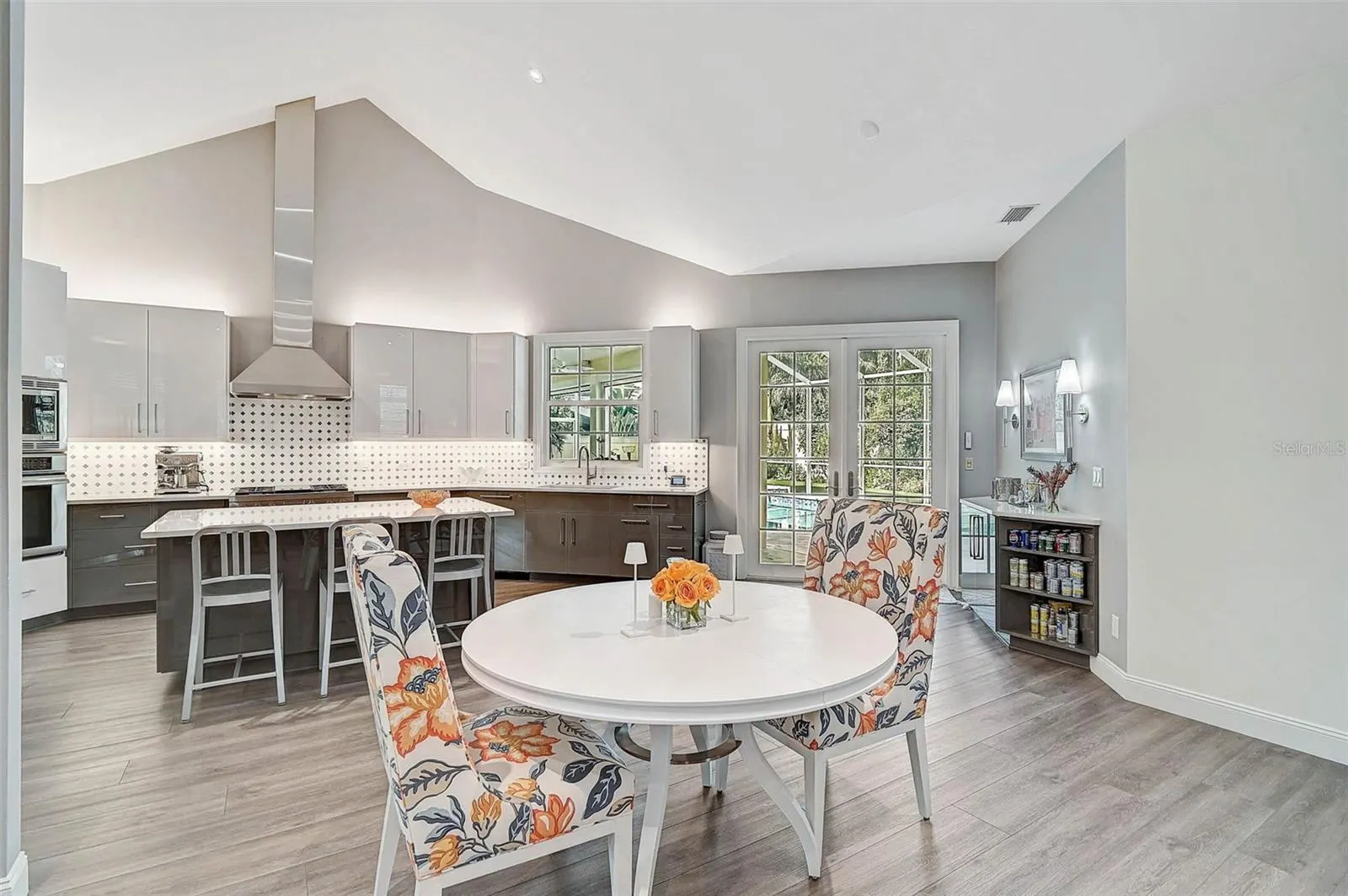 140 SUGAR MILL DR