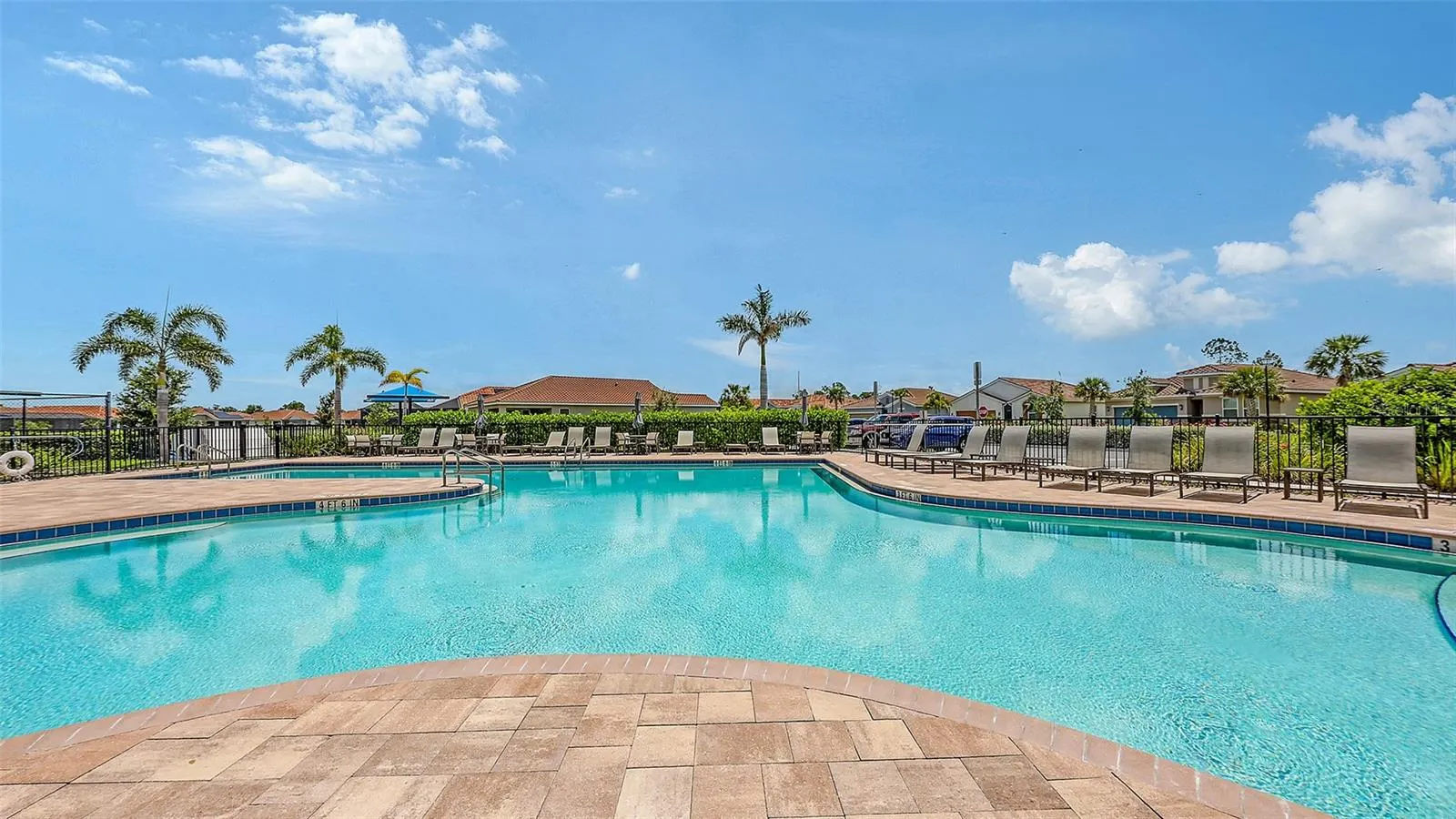 491 DAYLILY BLVD