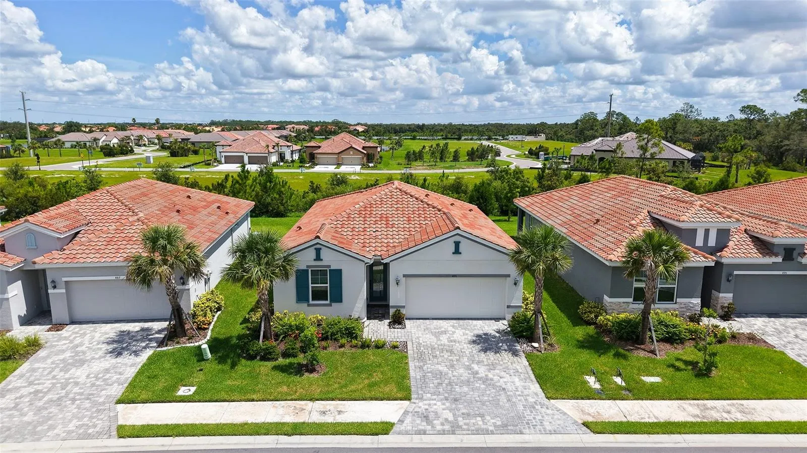 491 DAYLILY BLVD