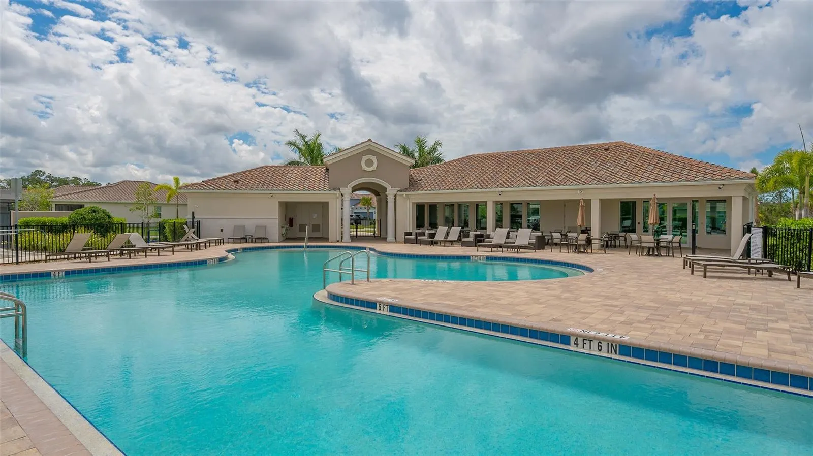491 DAYLILY BLVD