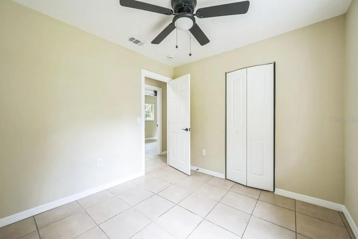 314 W OWENS AVE