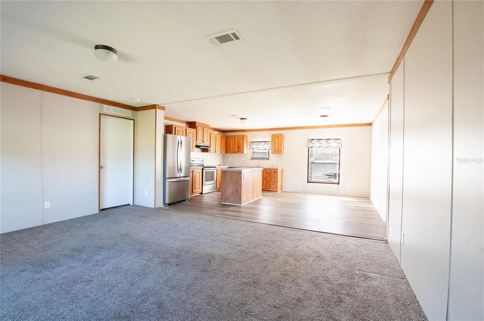 437 BRONCO DR