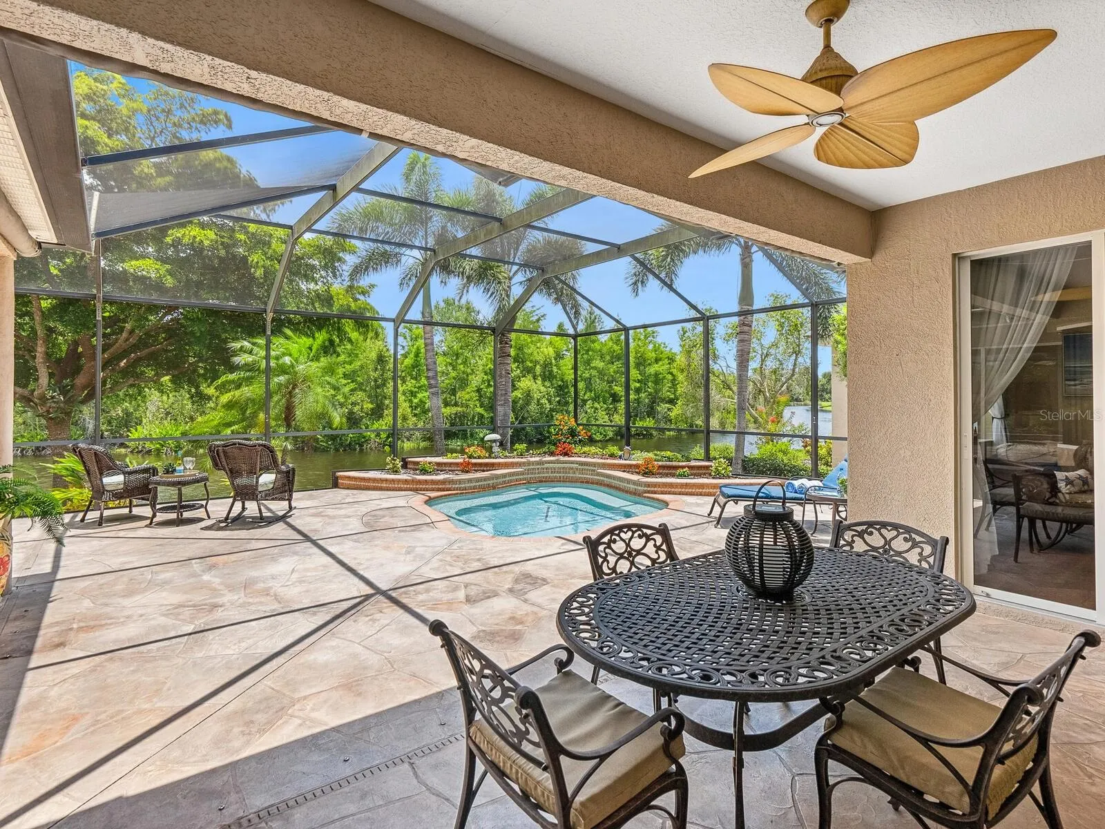 678 CRANE PRAIRIE WAY