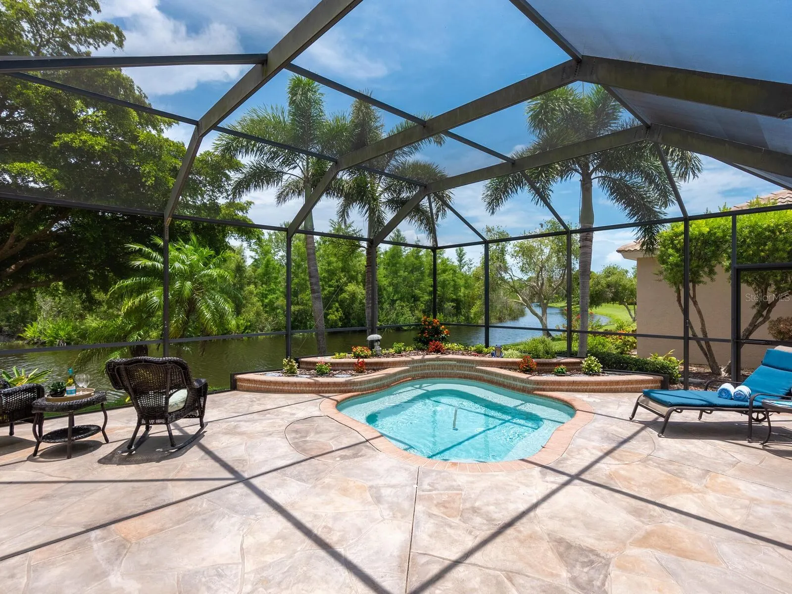 678 CRANE PRAIRIE WAY