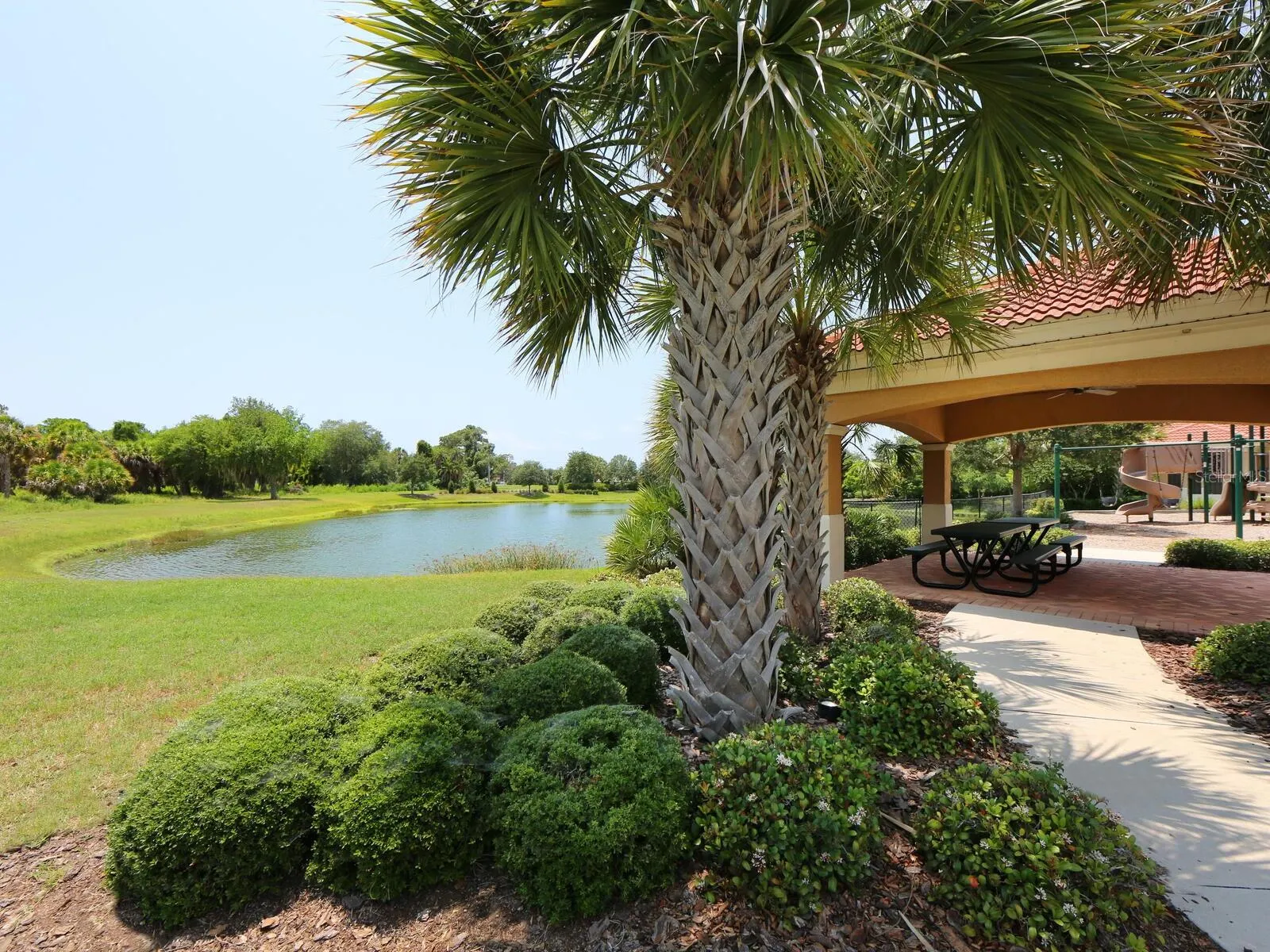 678 CRANE PRAIRIE WAY