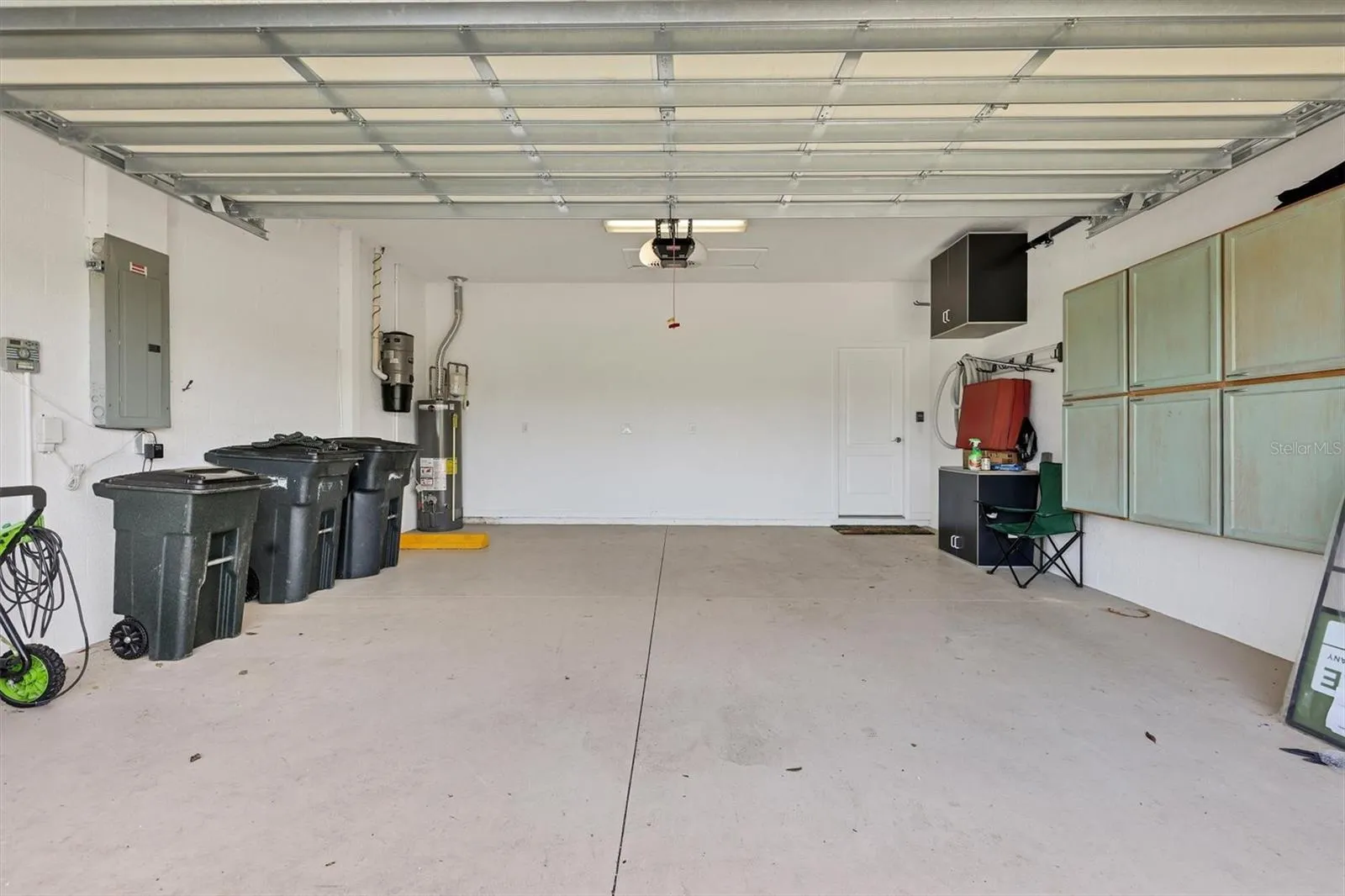 4806 LAKE BREEZE TER