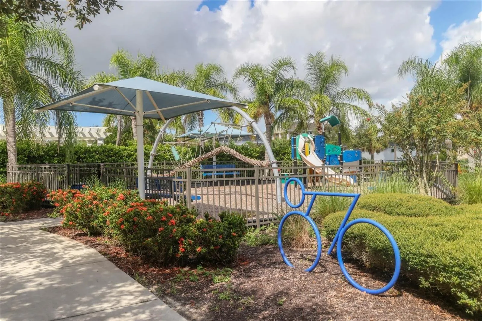 4806 LAKE BREEZE TER