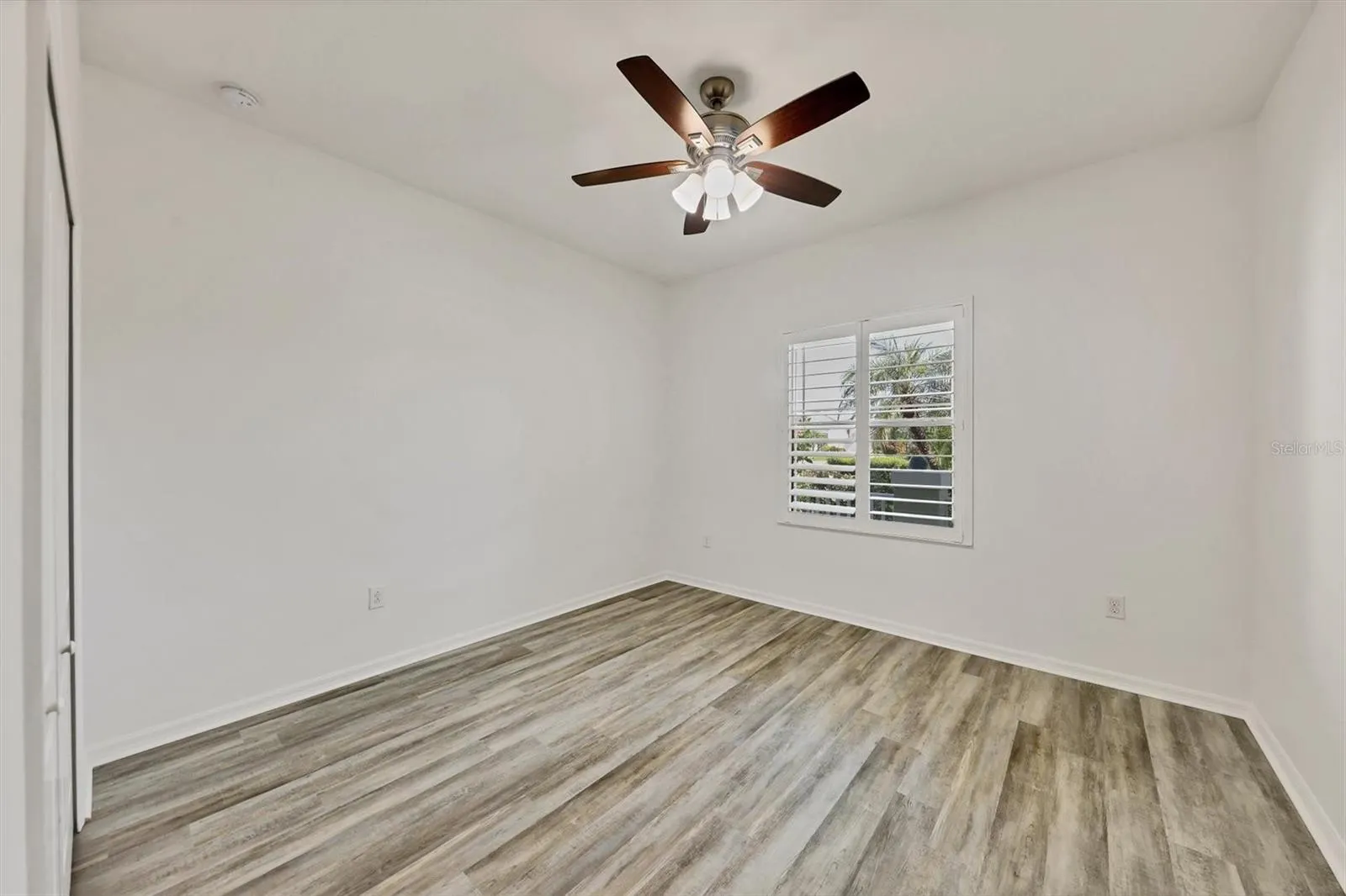 4806 LAKE BREEZE TER