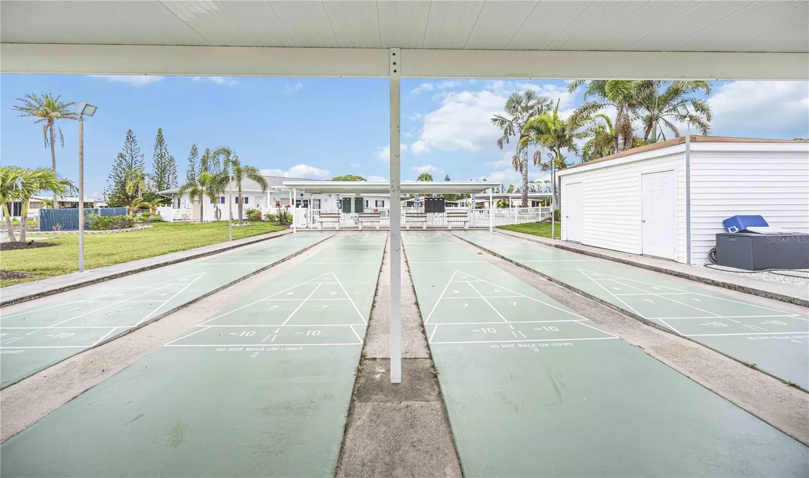 170 EDGEWOOD DR