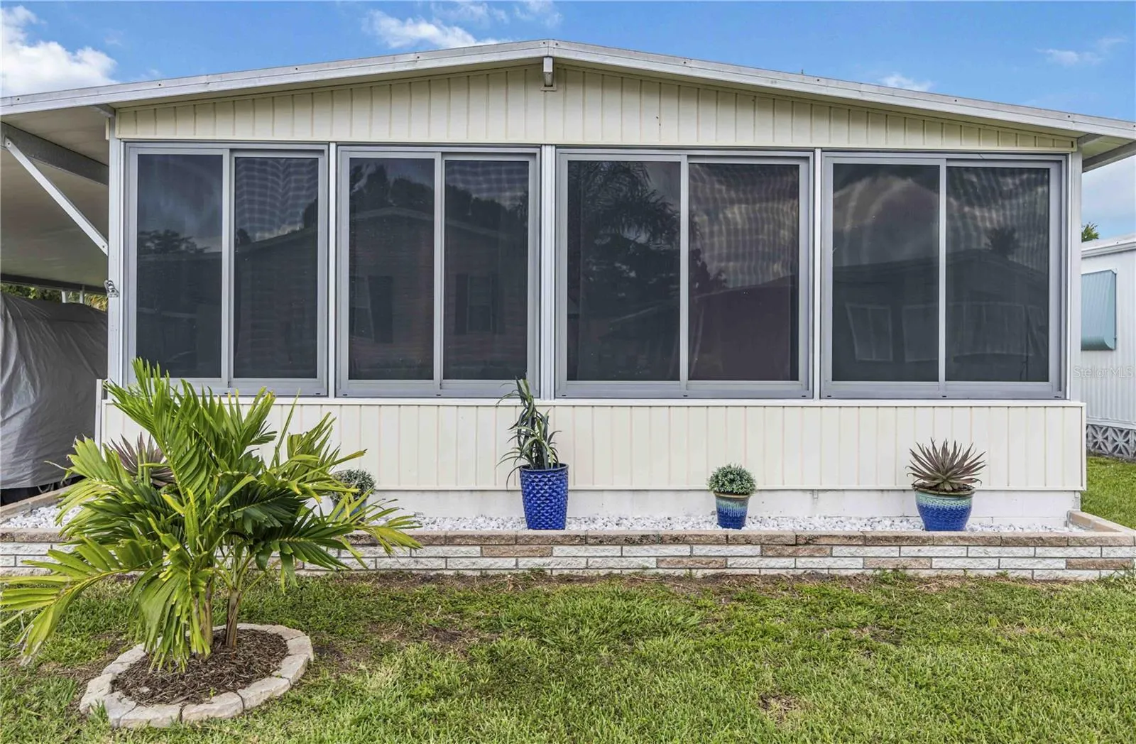 170 EDGEWOOD DR