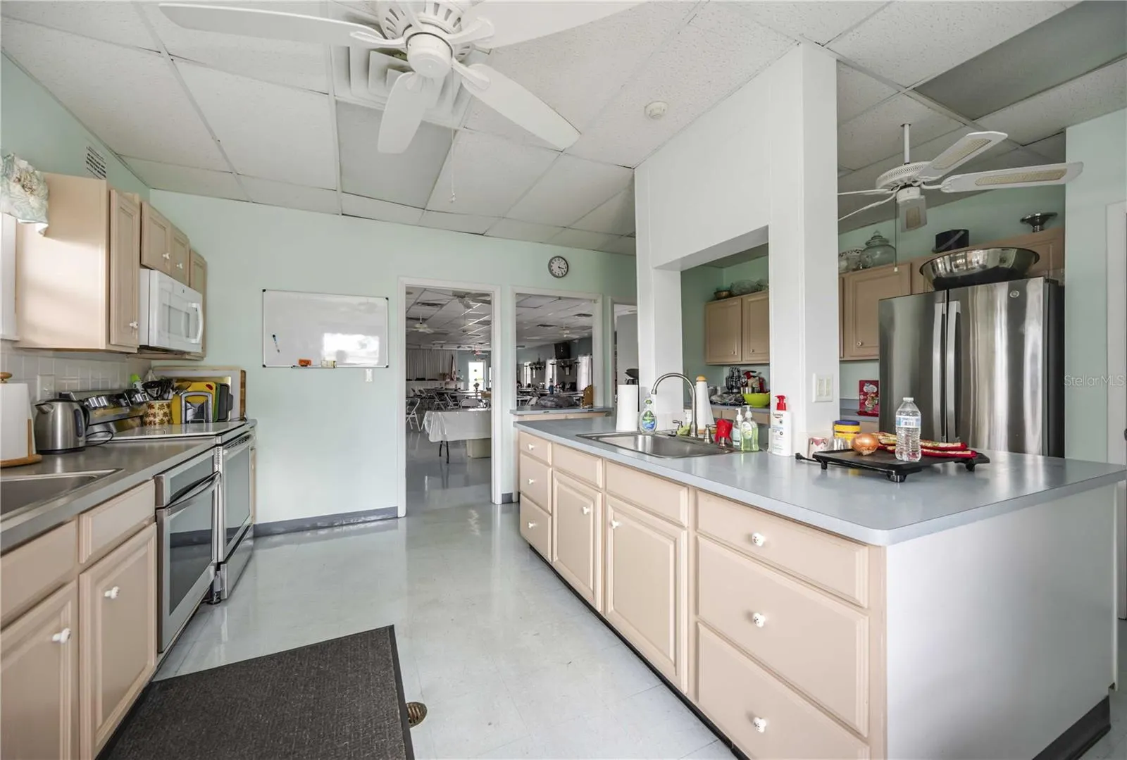 170 EDGEWOOD DR