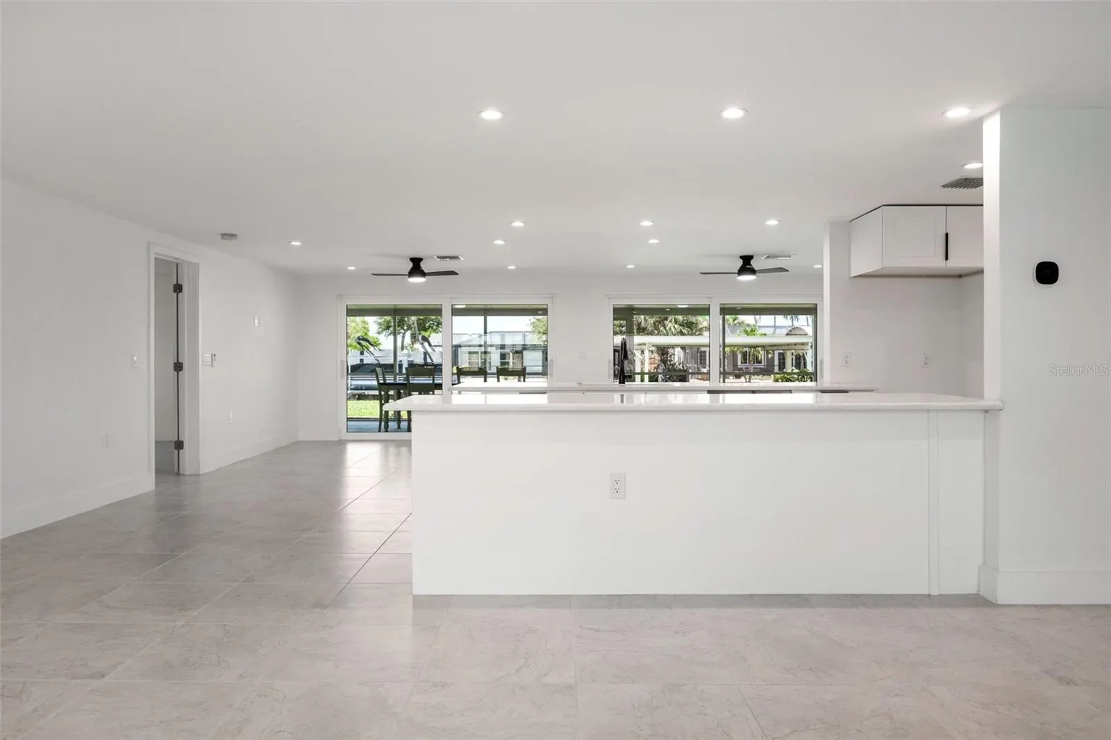 1464 DEER CREEK DR