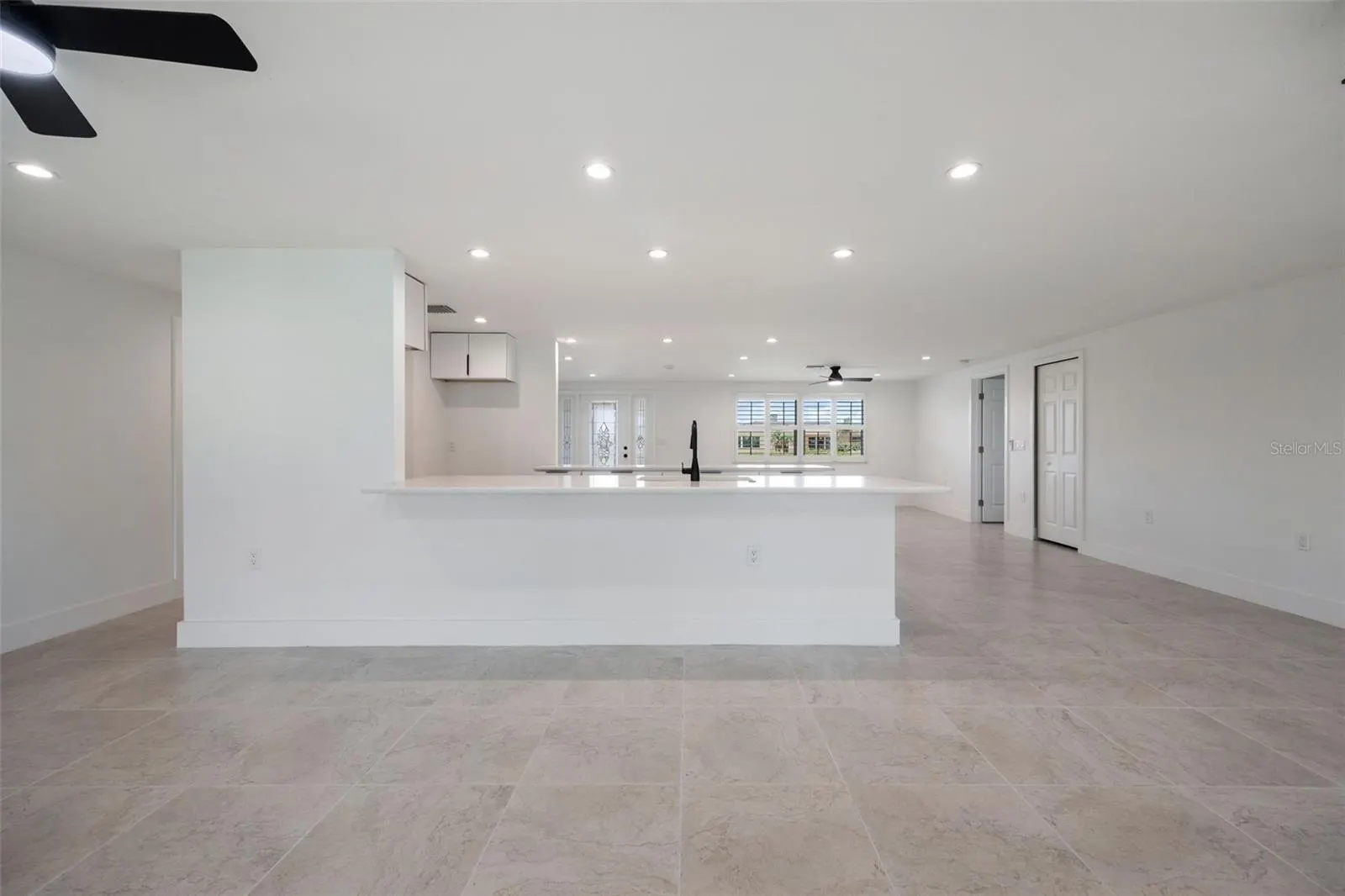 1464 DEER CREEK DR