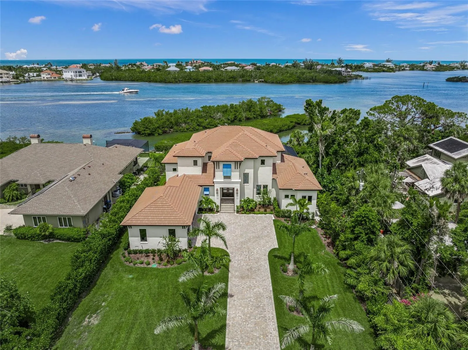 1109 BAYSHORE RD