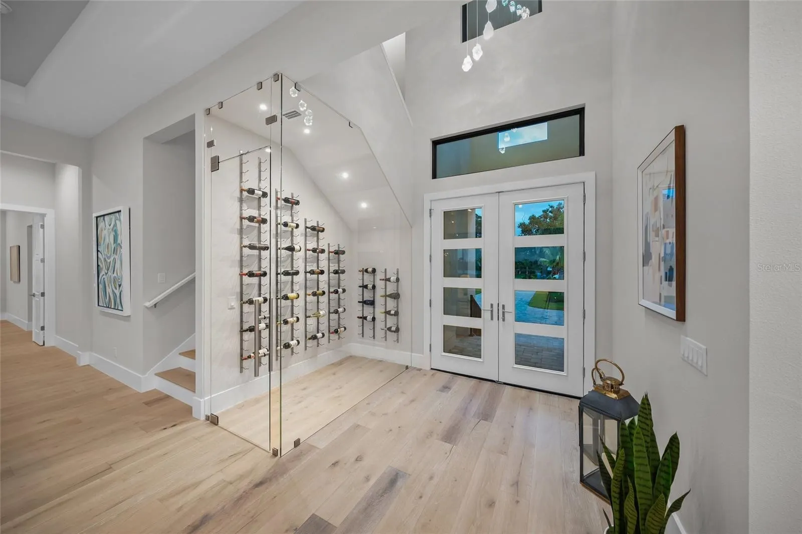 1109 BAYSHORE RD