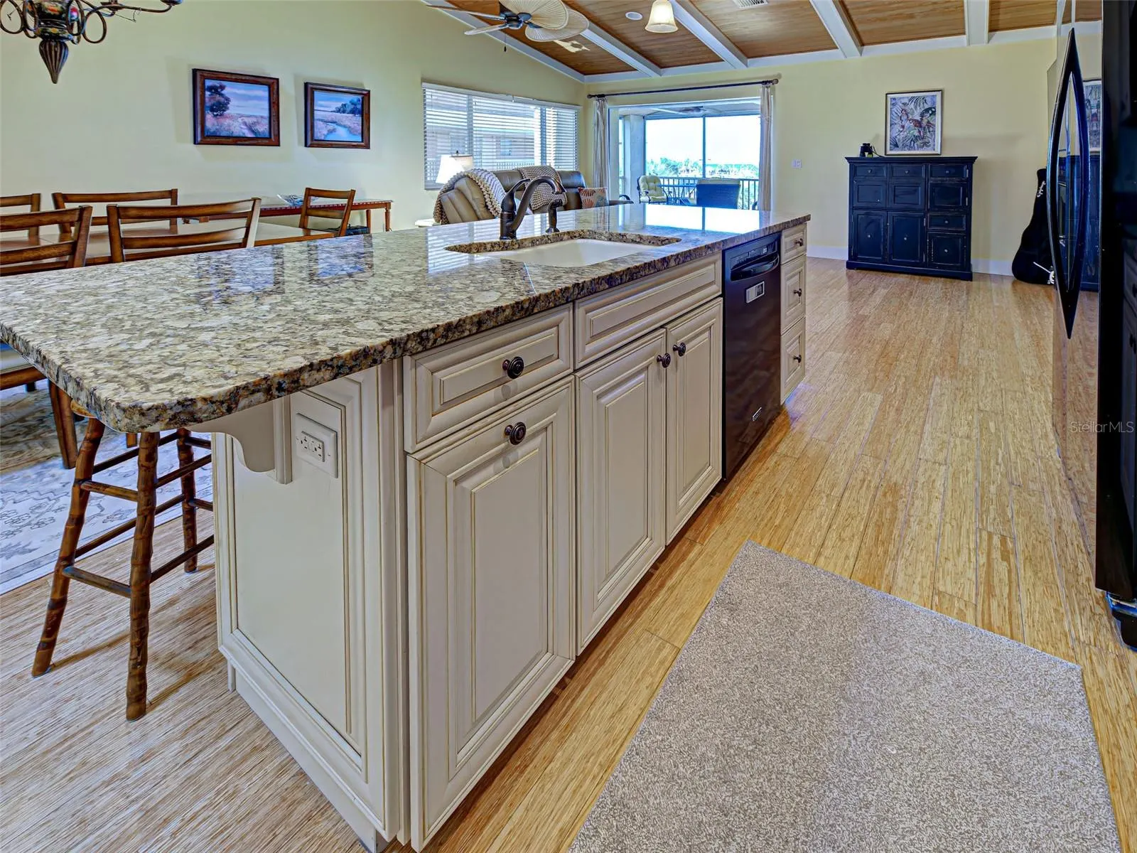 109 BAYSHORE RD #5, #5