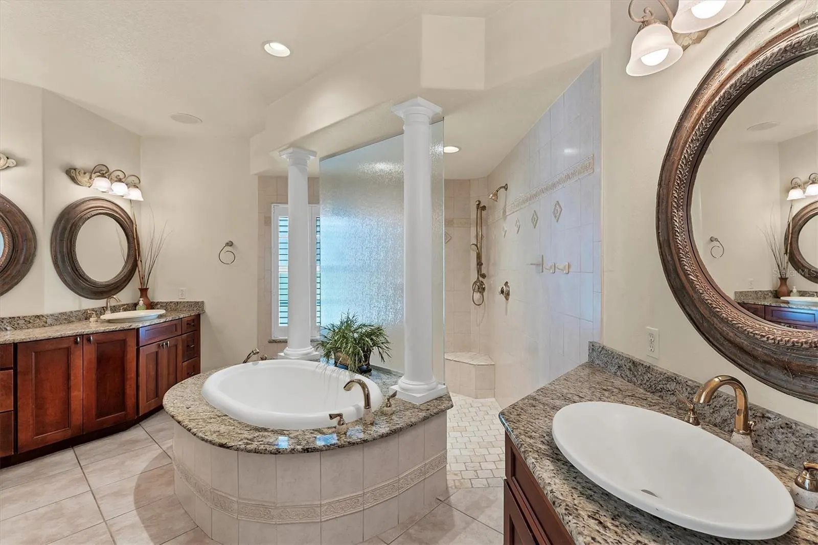 1255 SORRENTO WOODS BLVD