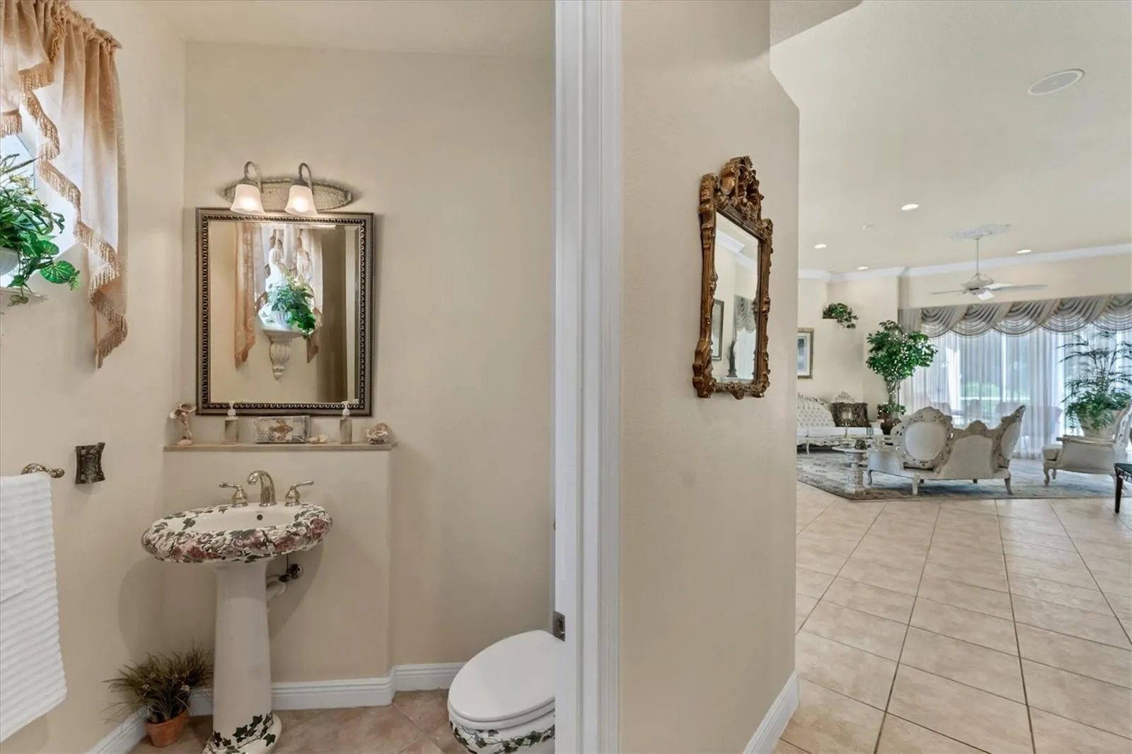 1255 SORRENTO WOODS BLVD