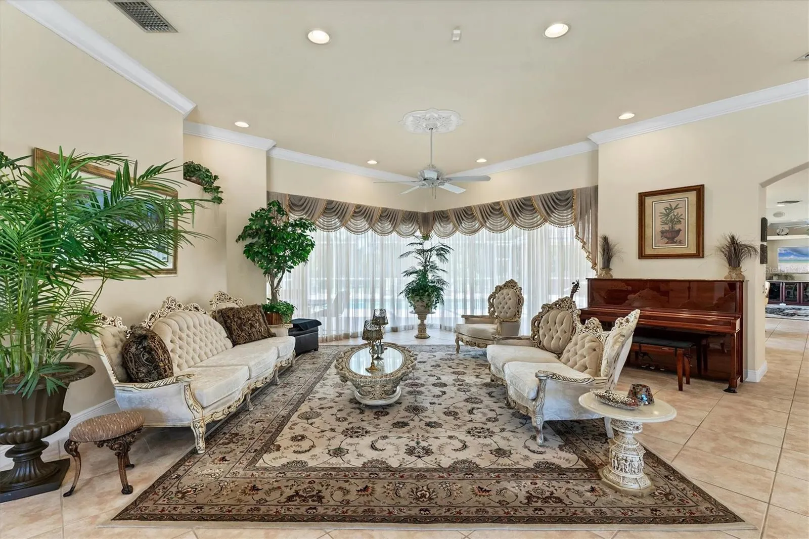 1255 SORRENTO WOODS BLVD