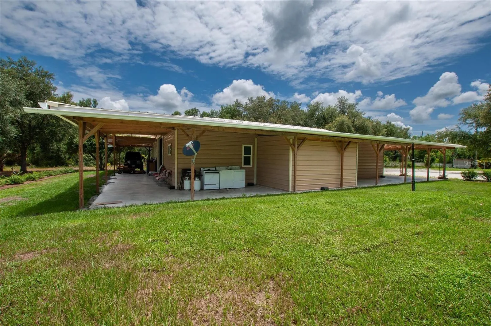 2464 SW KLEIS DR