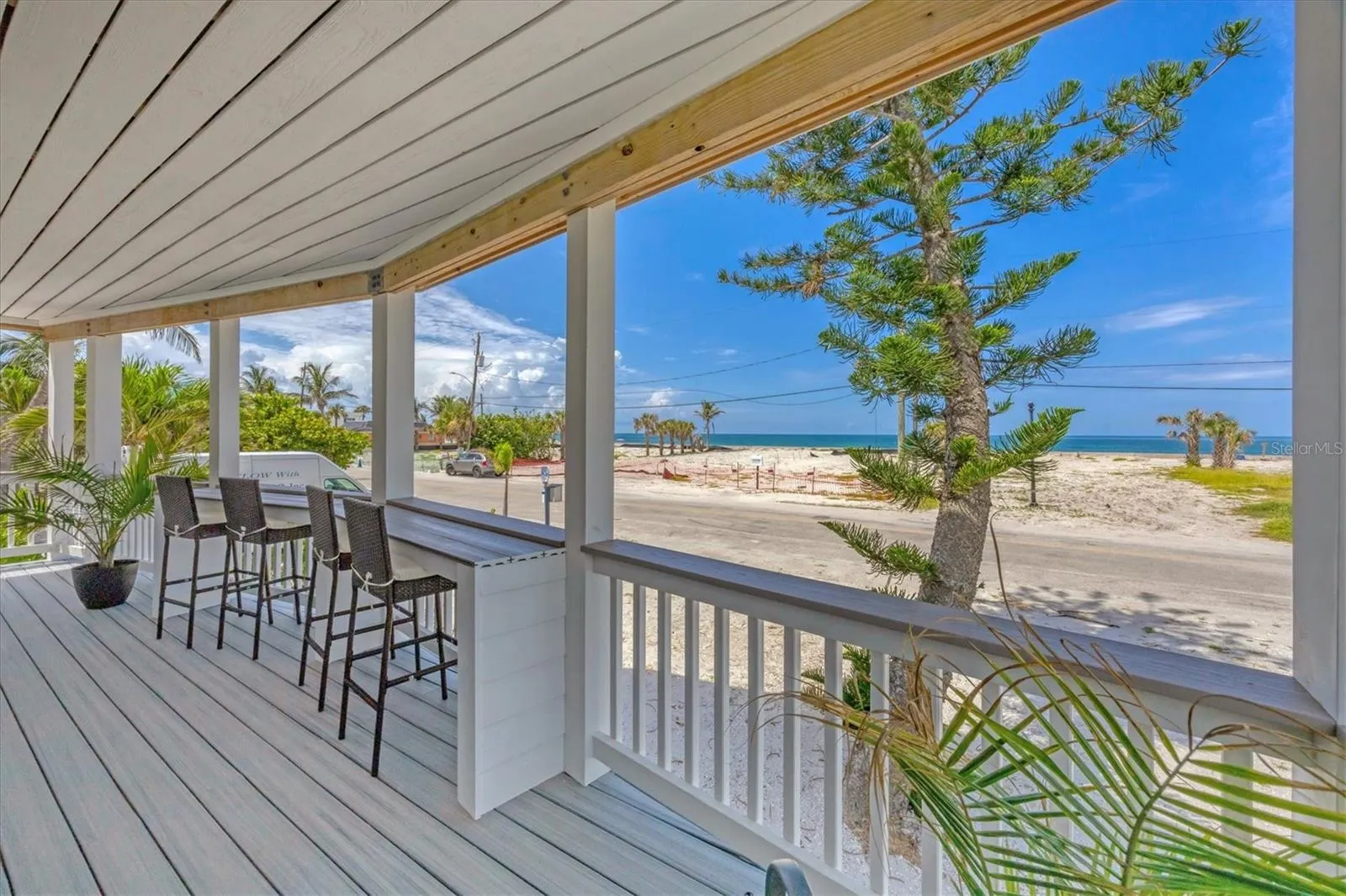 1107 SHORE VIEW DR