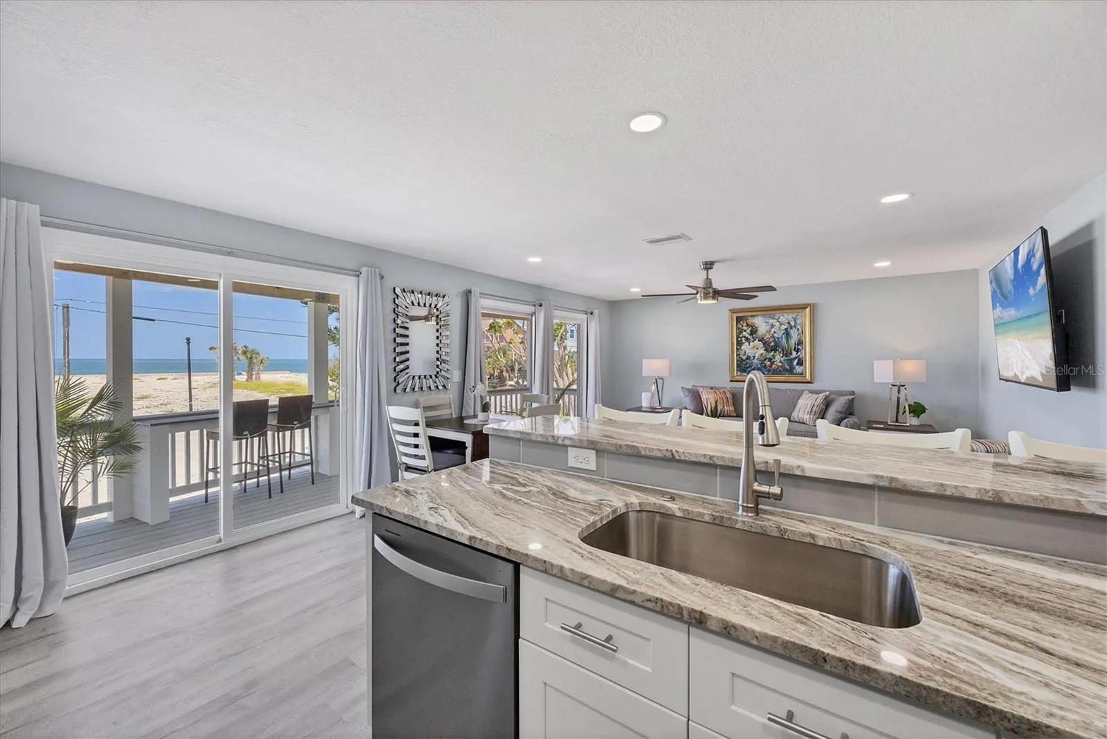1107 SHORE VIEW DR