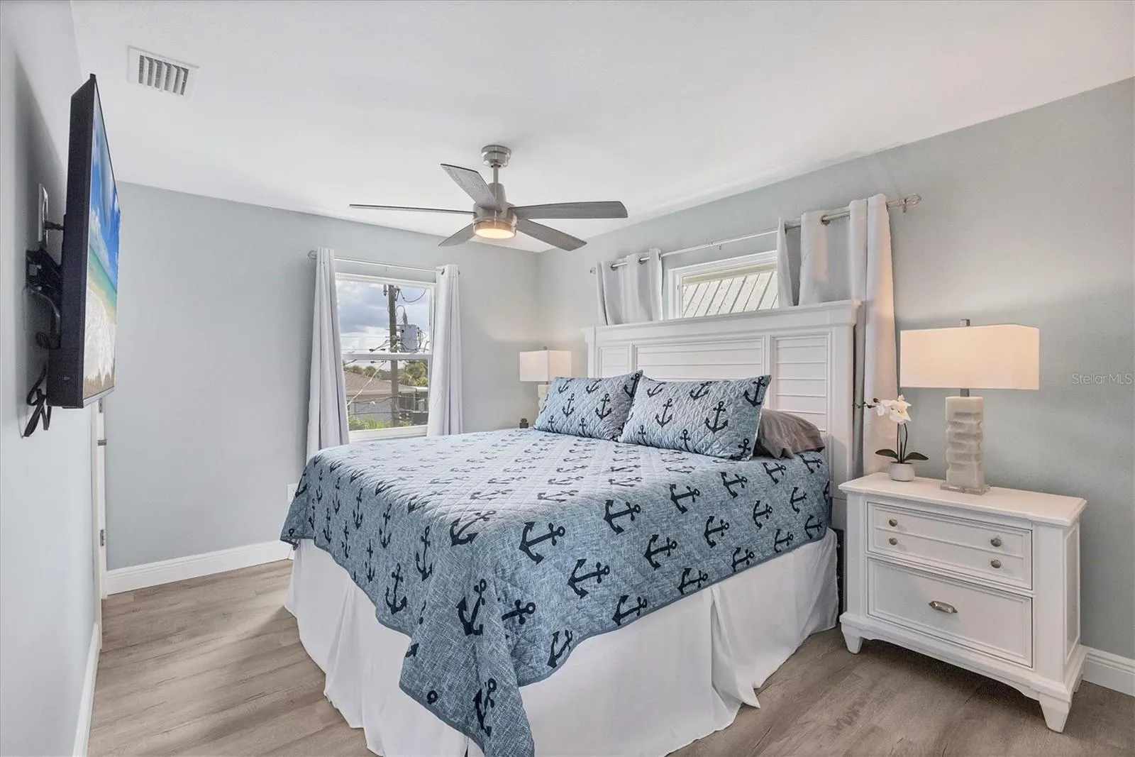 1107 SHORE VIEW DR