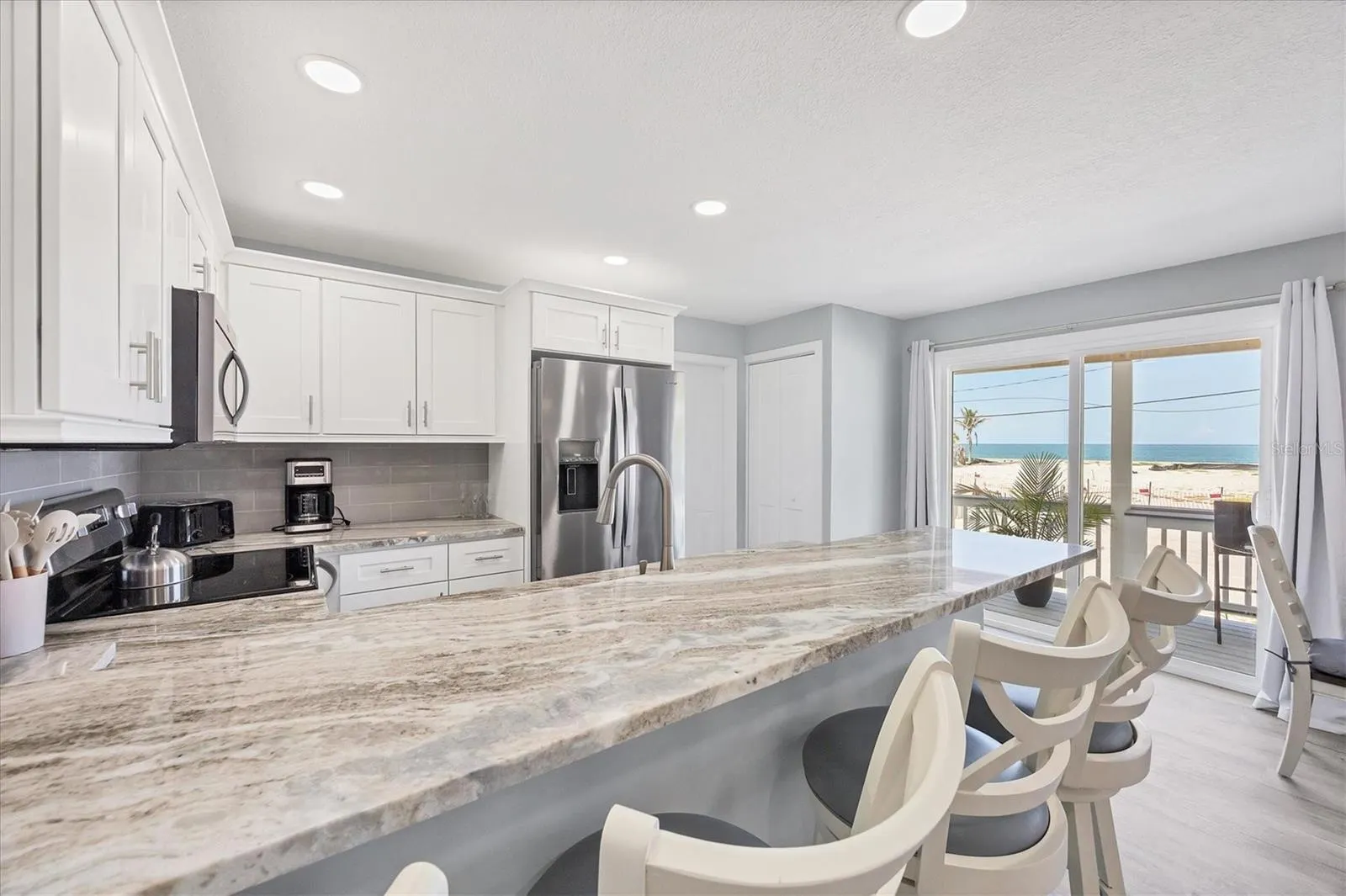 1107 SHORE VIEW DR