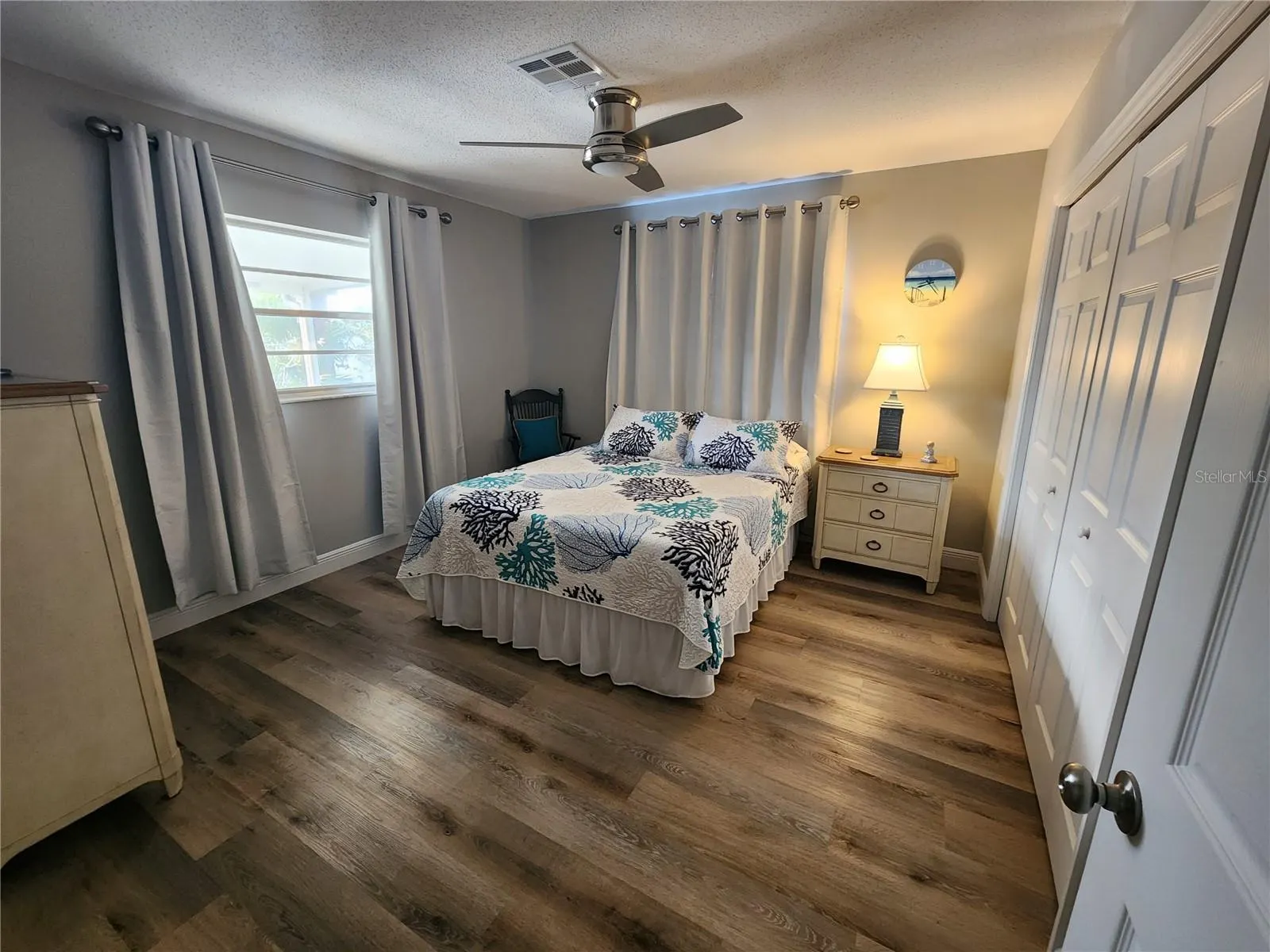 1229 CORAL LN