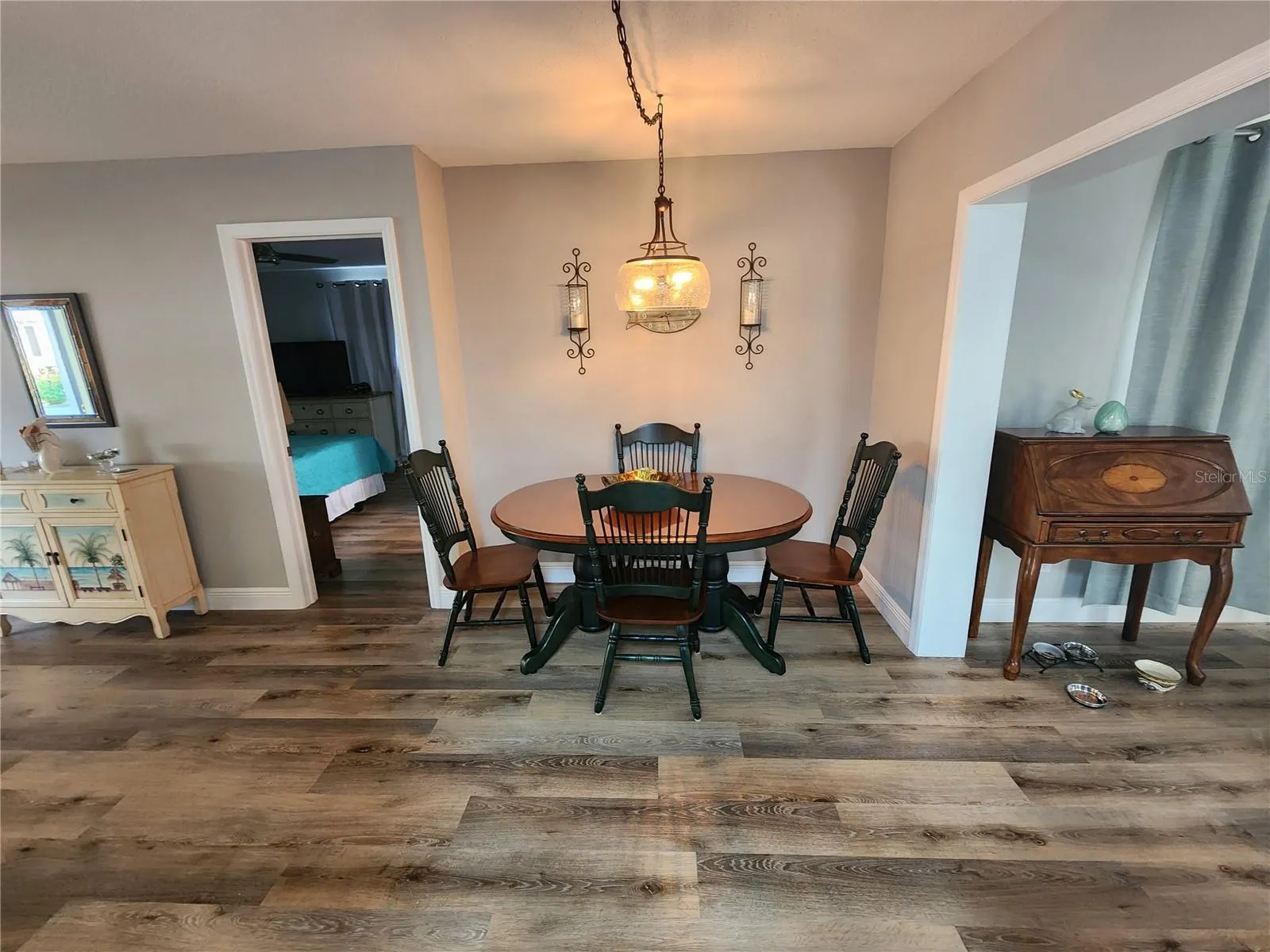 1229 CORAL LN
