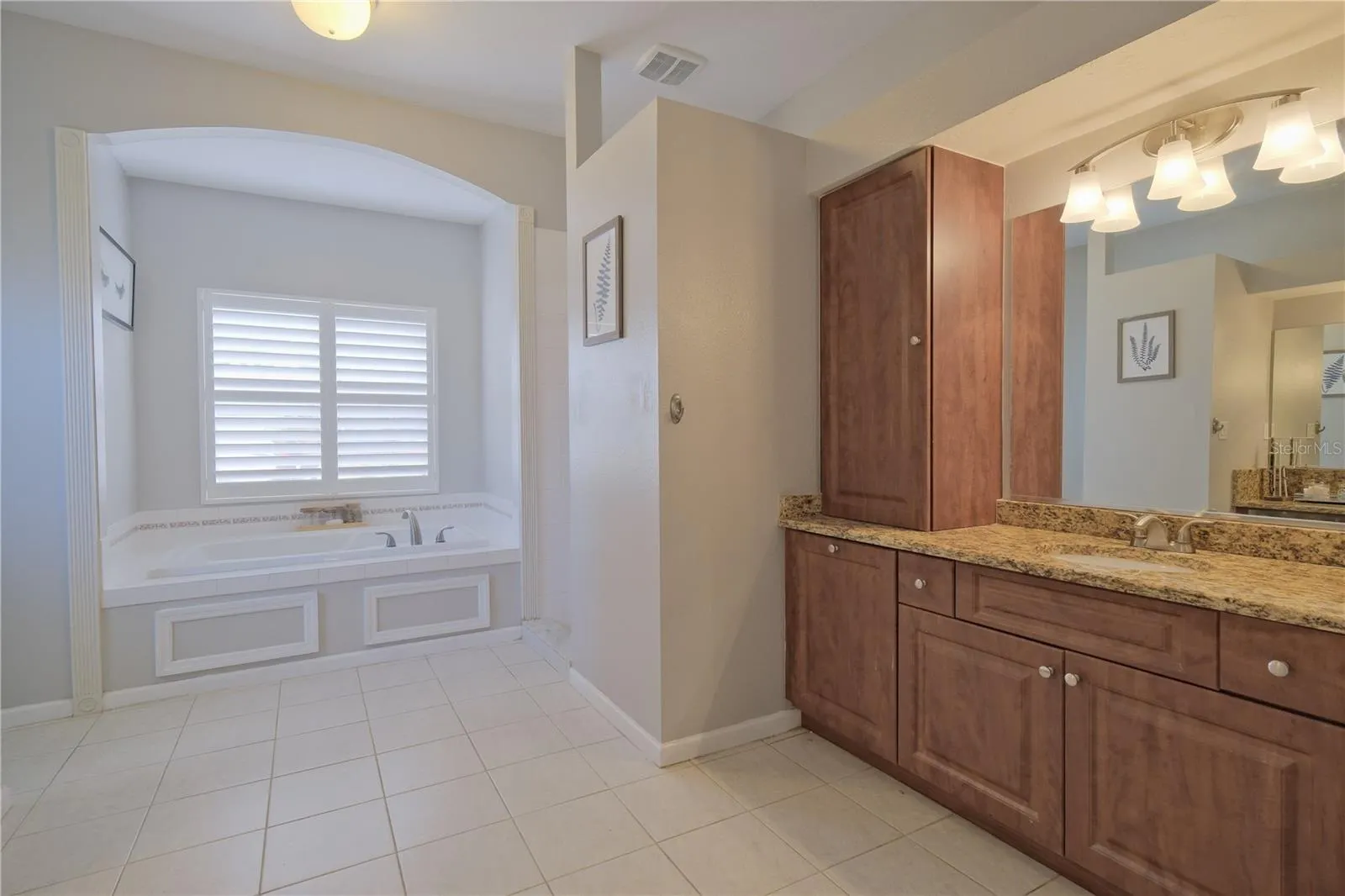 594 PINE RANCH EAST RD