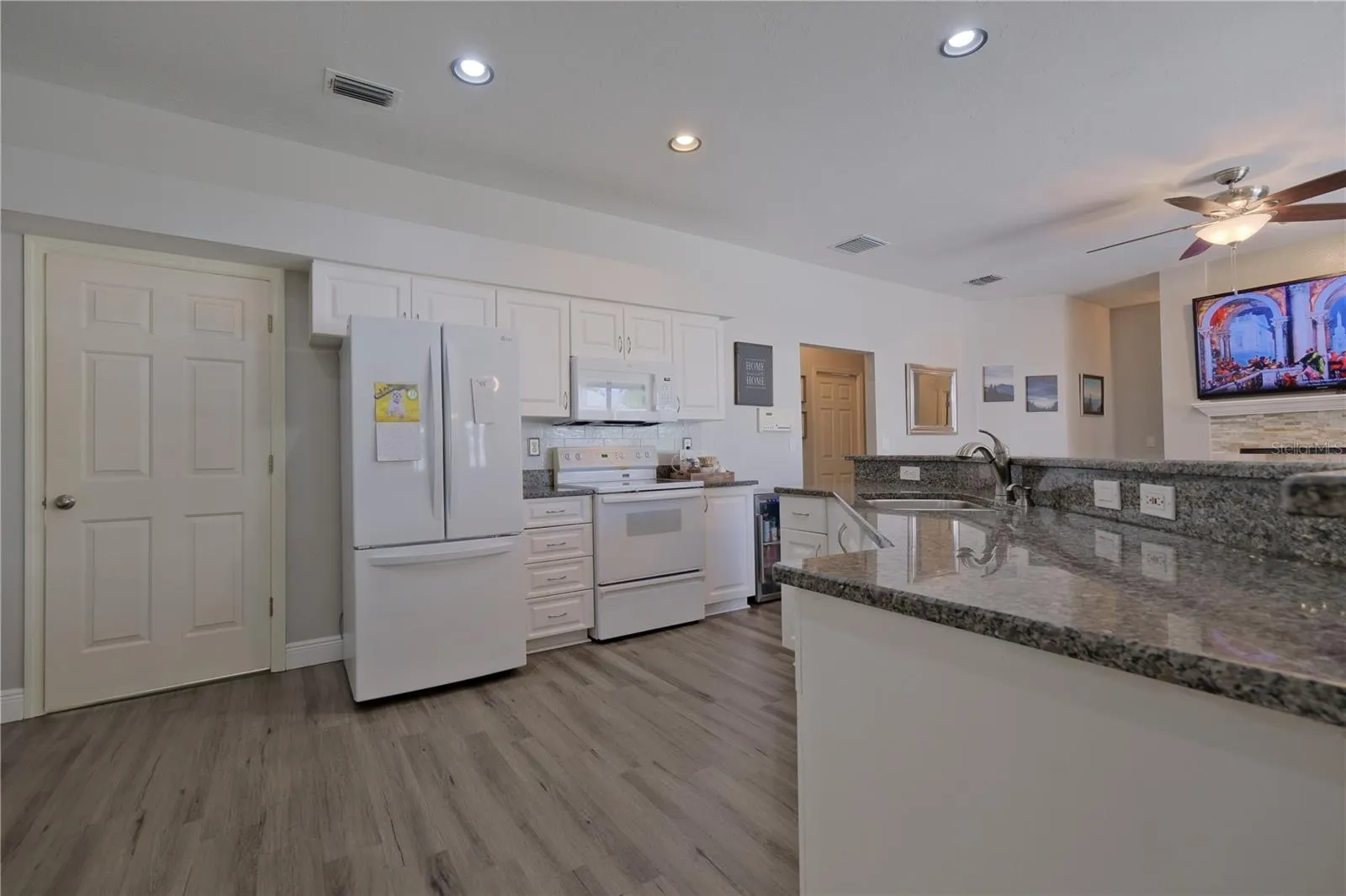 594 PINE RANCH EAST RD