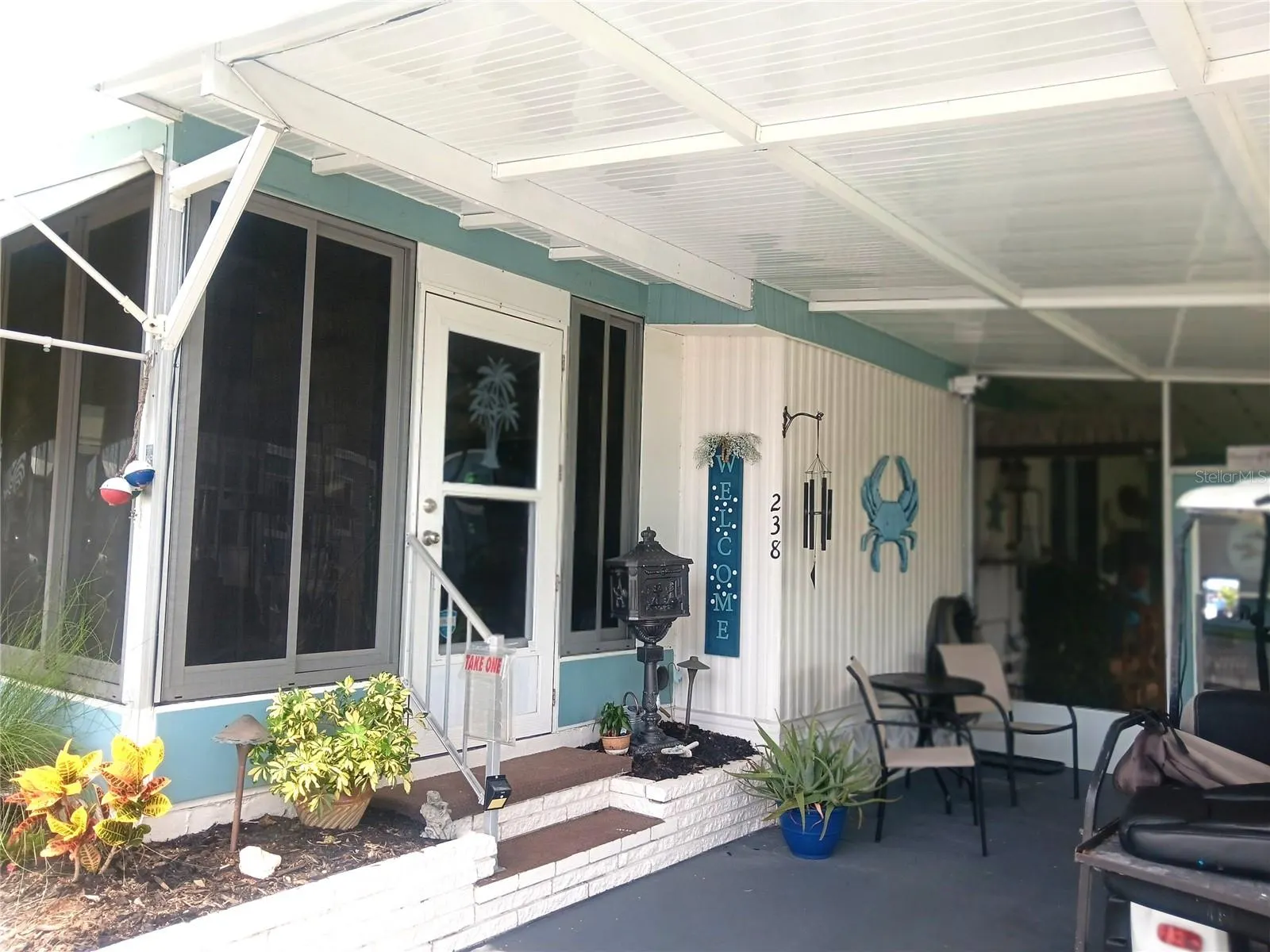 238 PALM AIR DR