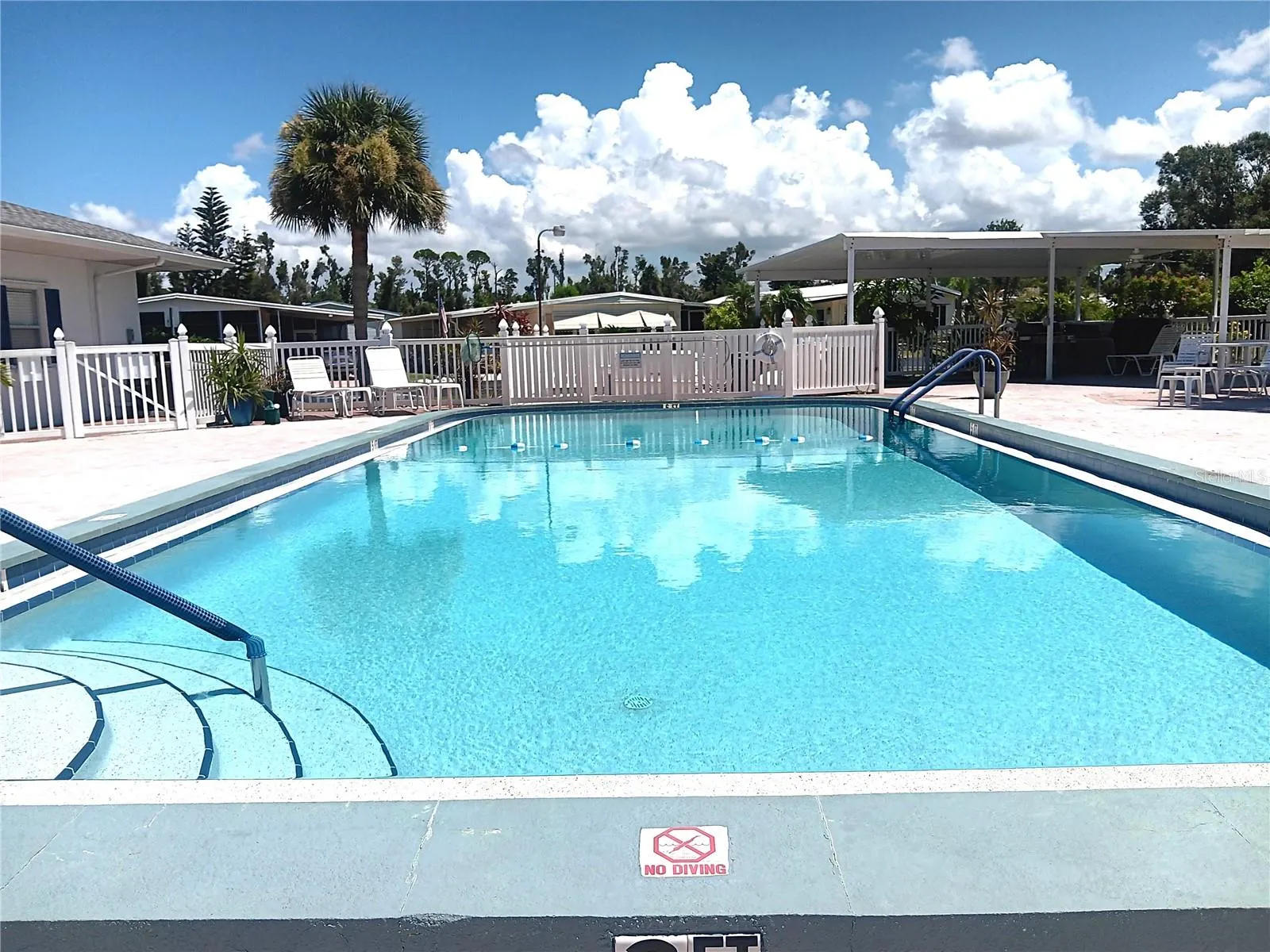 238 PALM AIR DR
