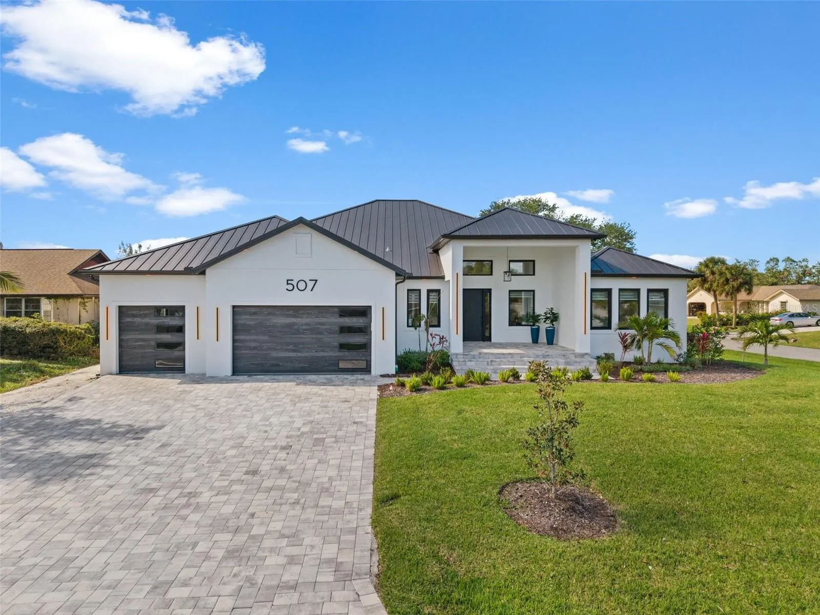 507 ACACIA LN