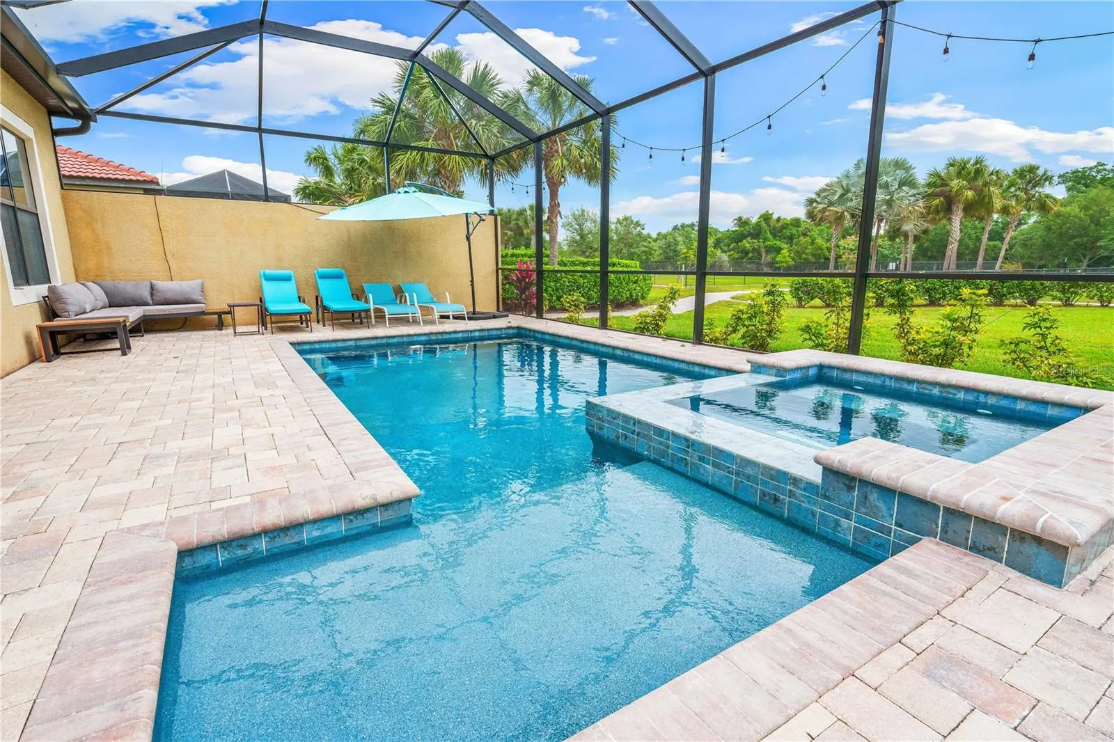 4653 ROYAL DORNOCH CIR