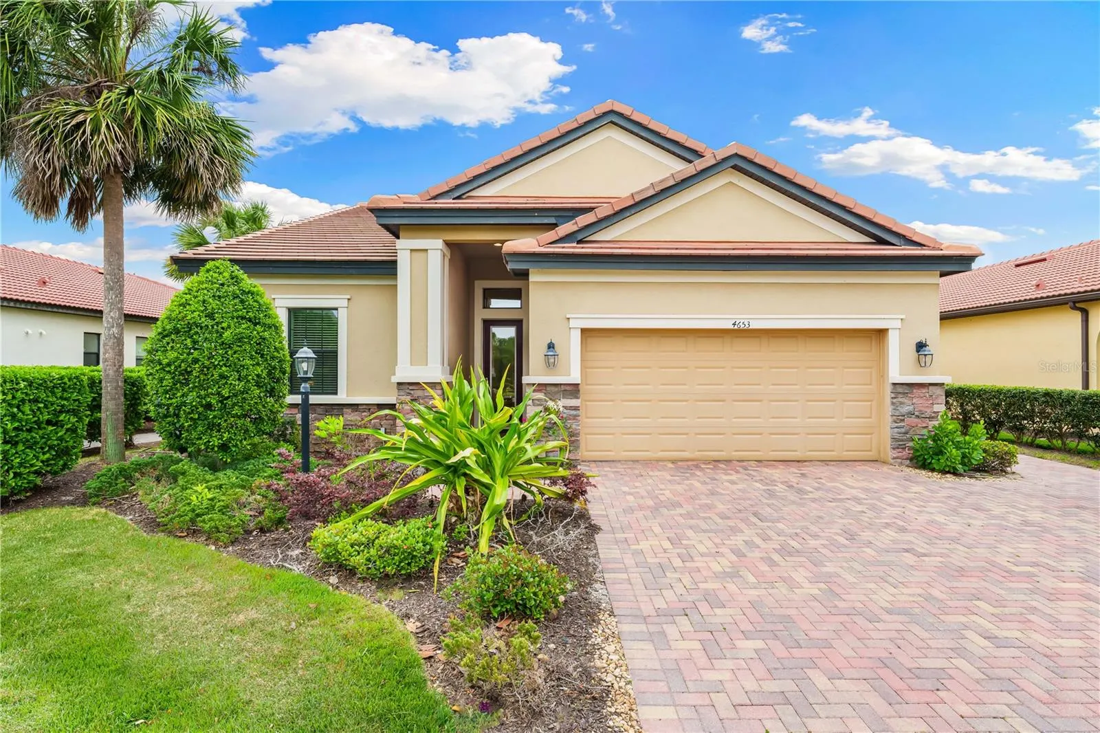 4653 ROYAL DORNOCH CIR