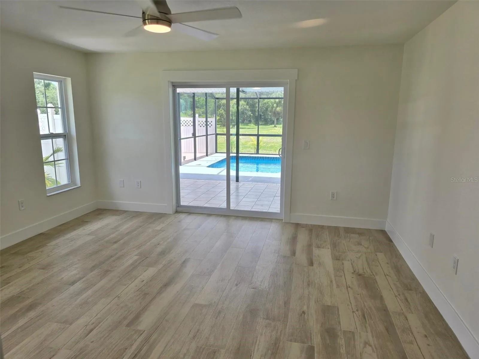 2713 HERMITAGE BLVD