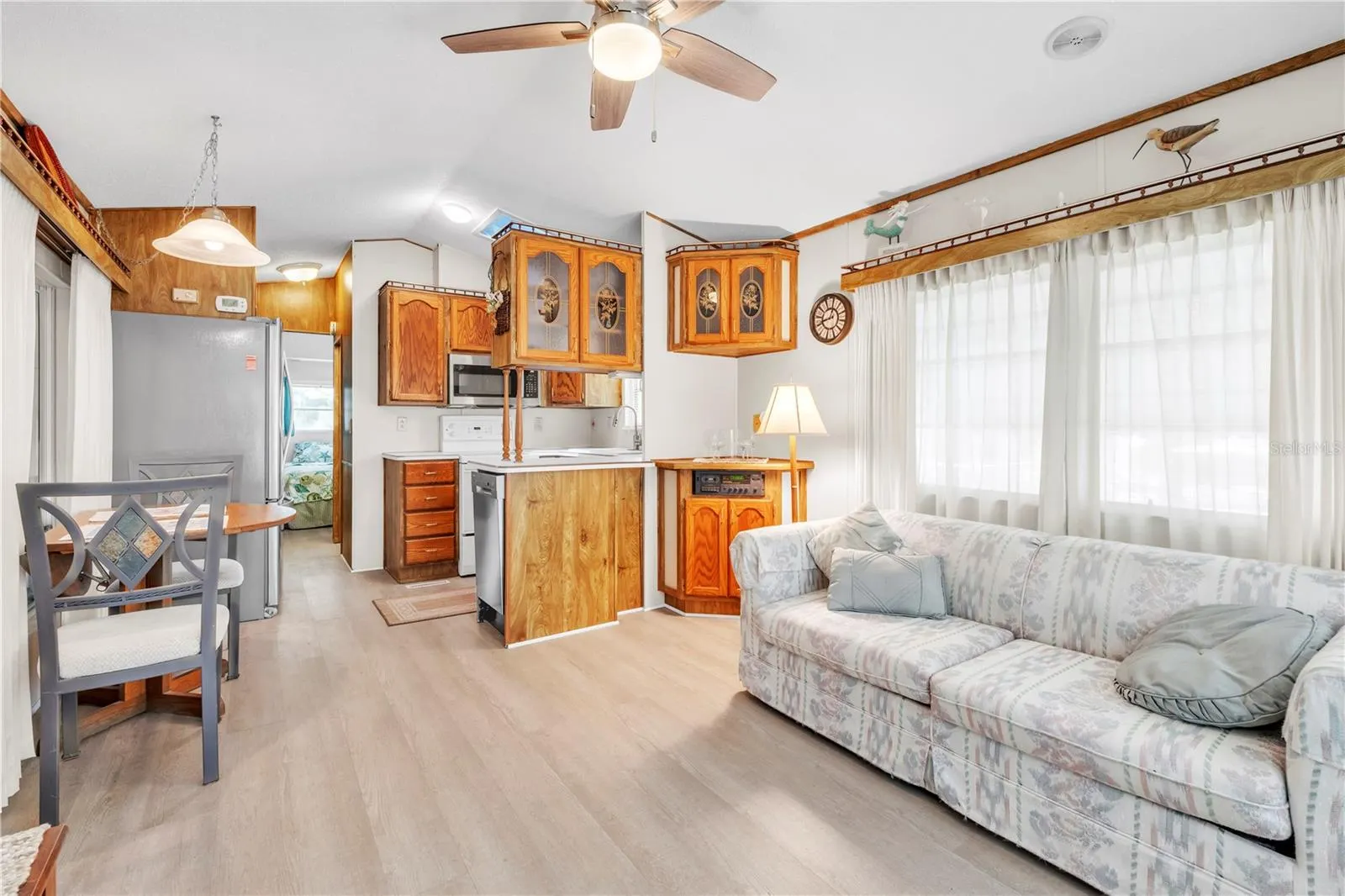 129 BROOKSHIRE DR