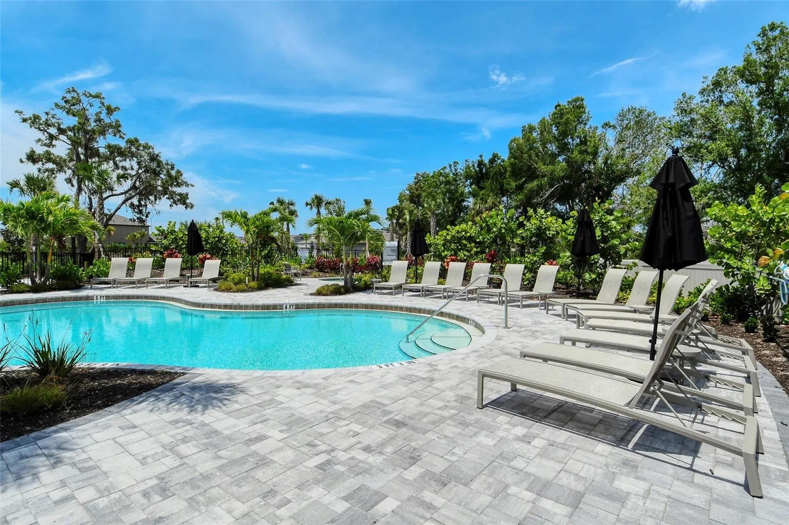 5612 BLUE REEF PL