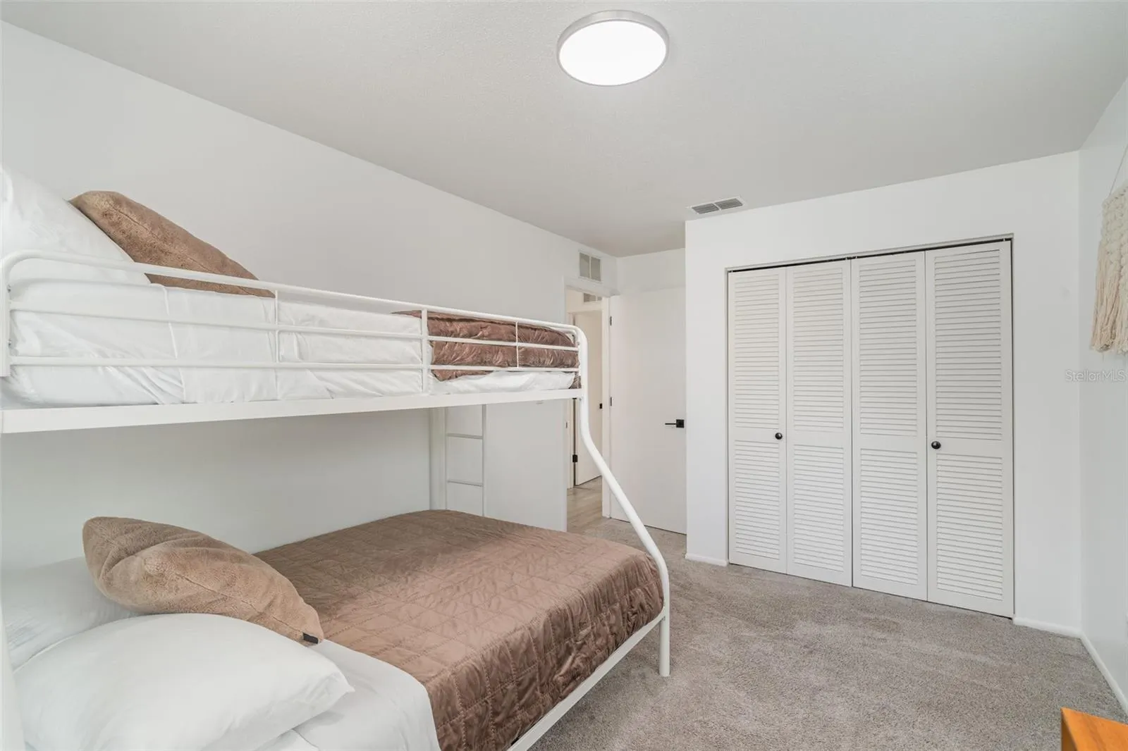 503 CASAS BONITAS PL