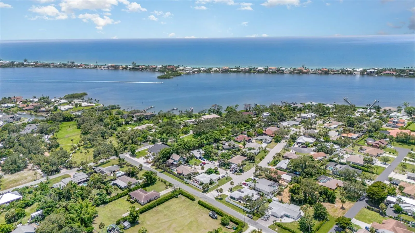 503 CASAS BONITAS PL