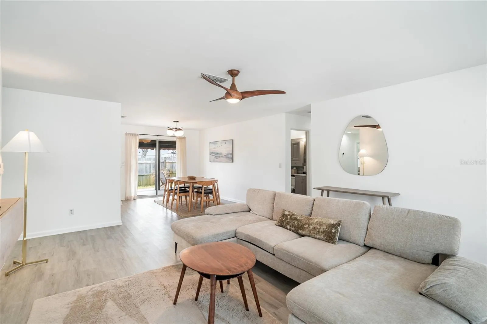 503 CASAS BONITAS PL