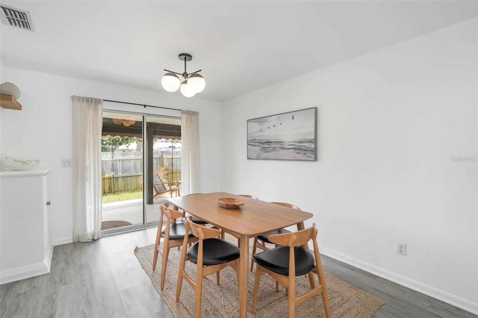 503 CASAS BONITAS PL