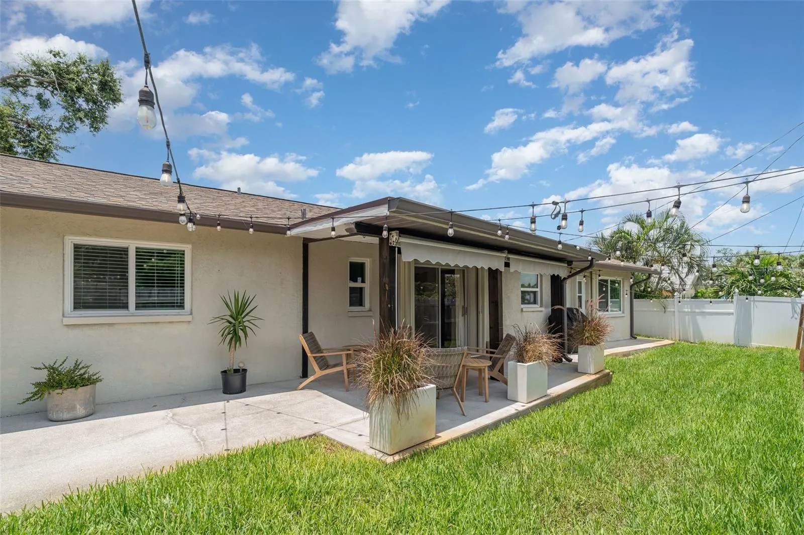 503 CASAS BONITAS PL