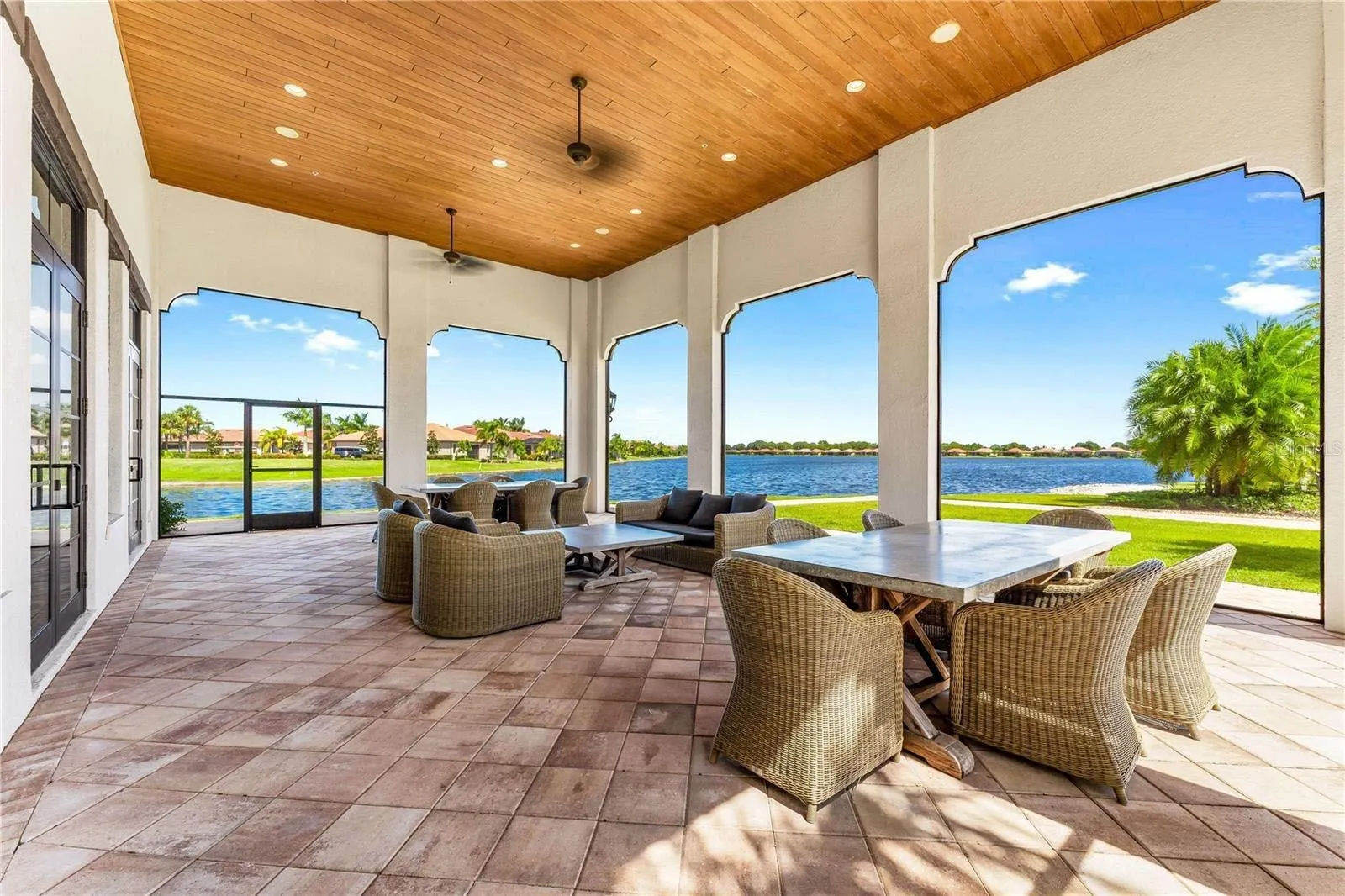 359 TOSCAVILLA BLVD