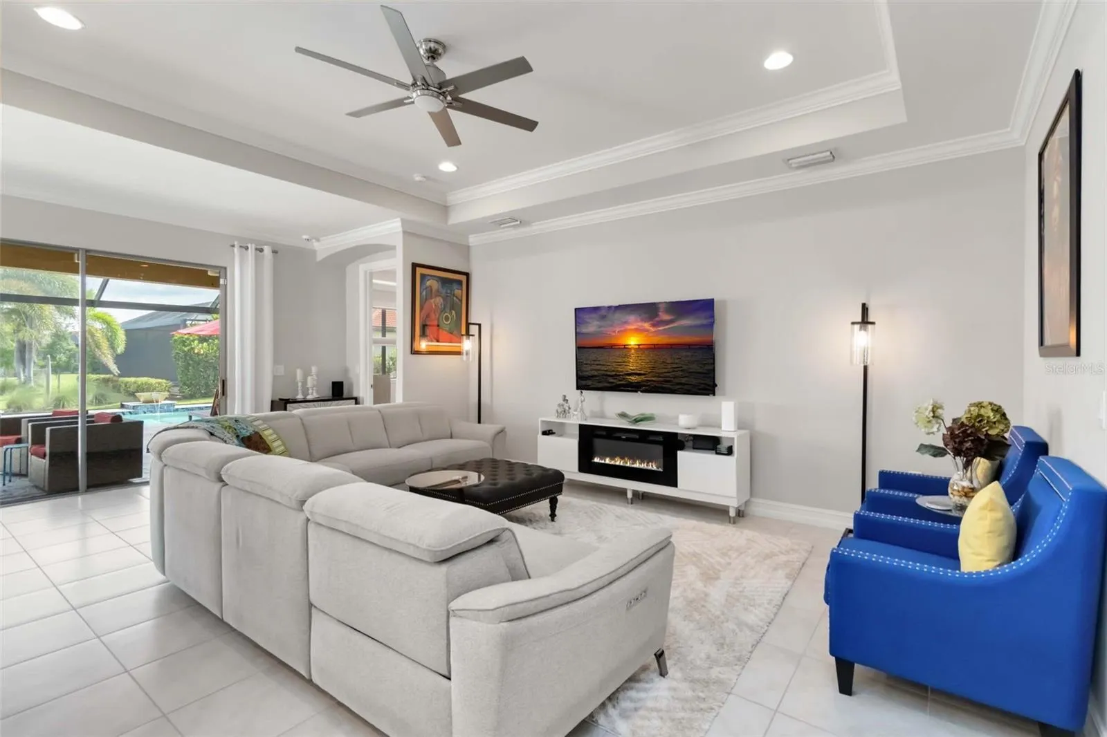 359 TOSCAVILLA BLVD