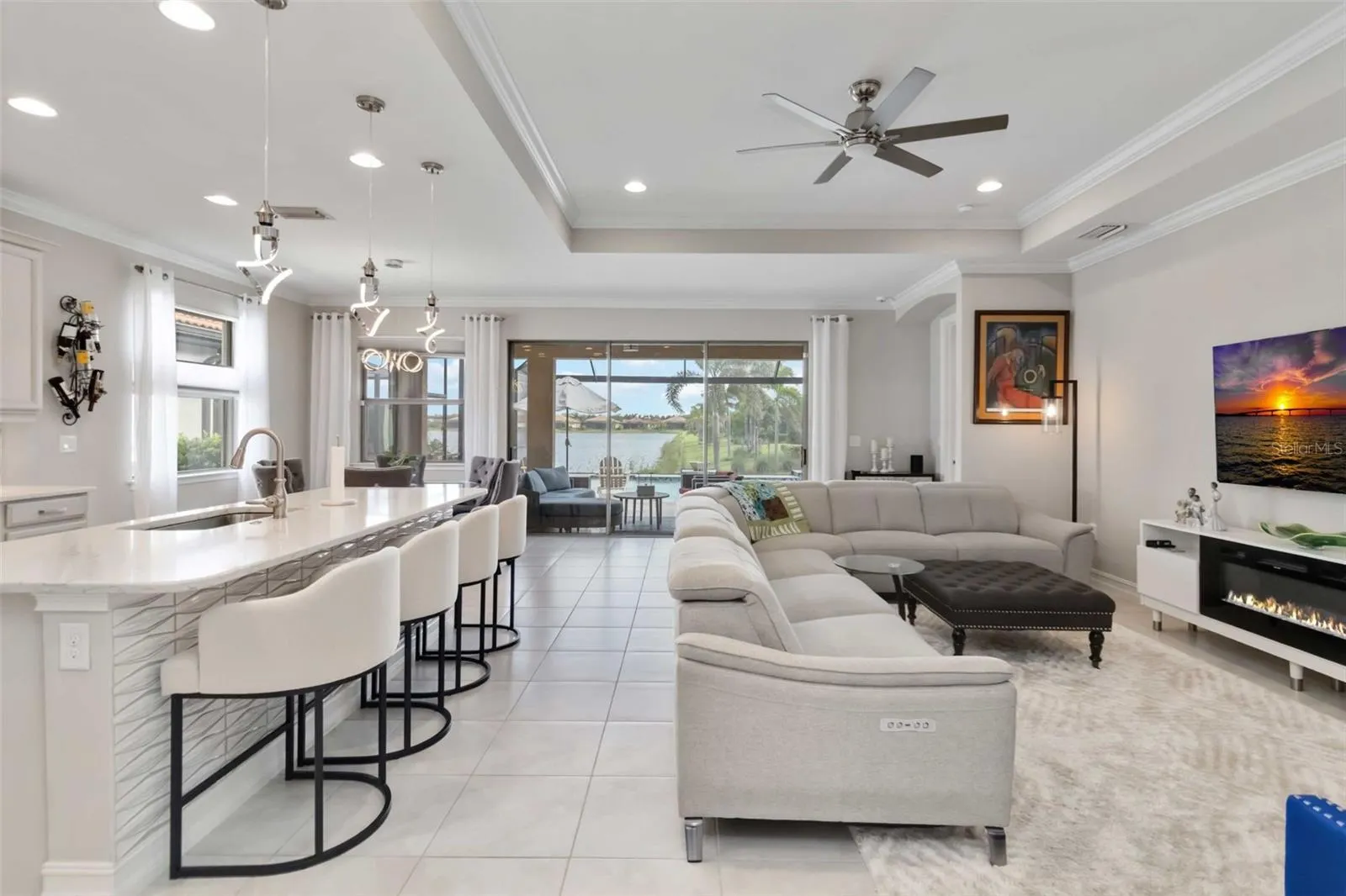 359 TOSCAVILLA BLVD