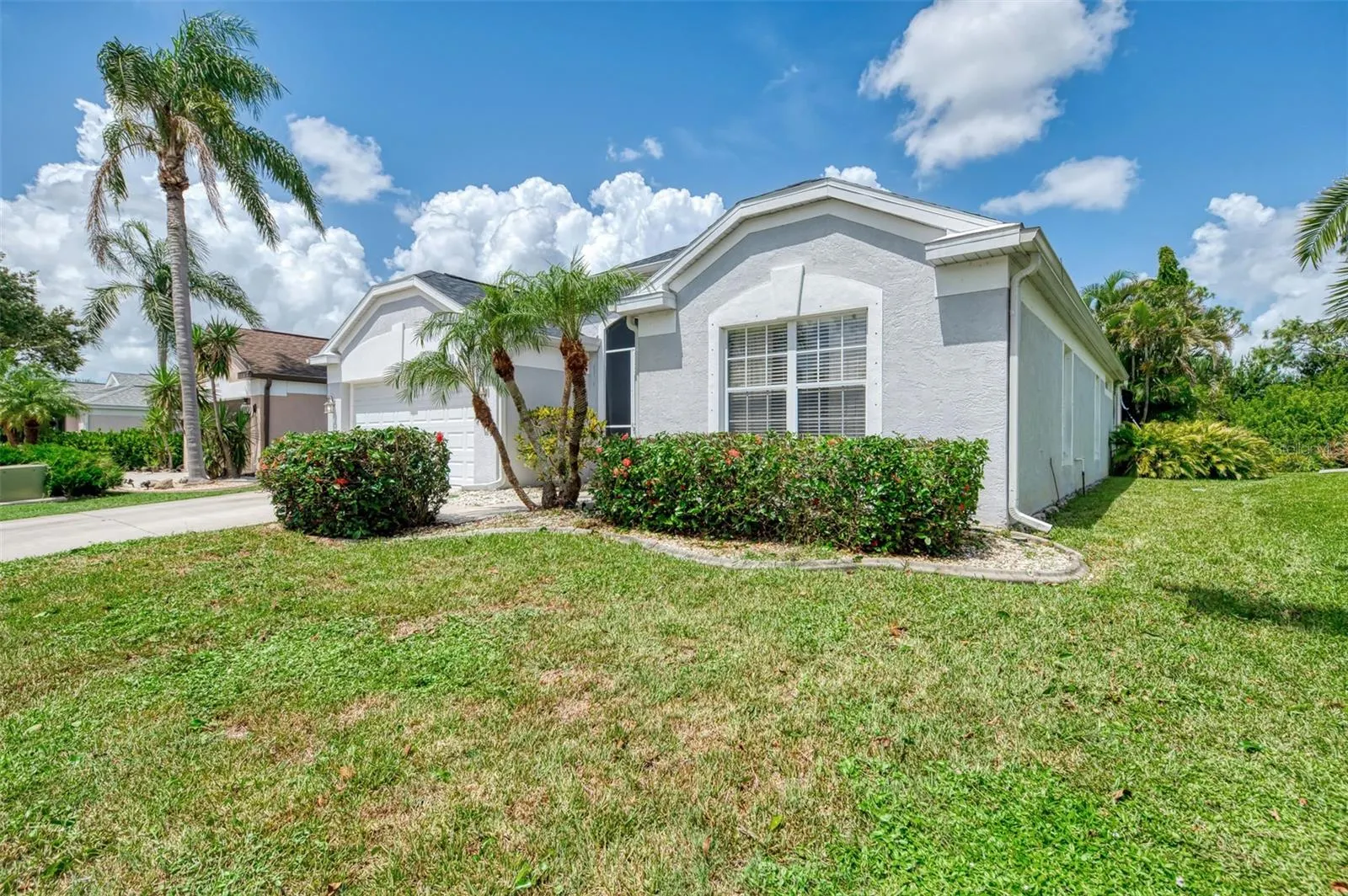 241 FAREHAM DR